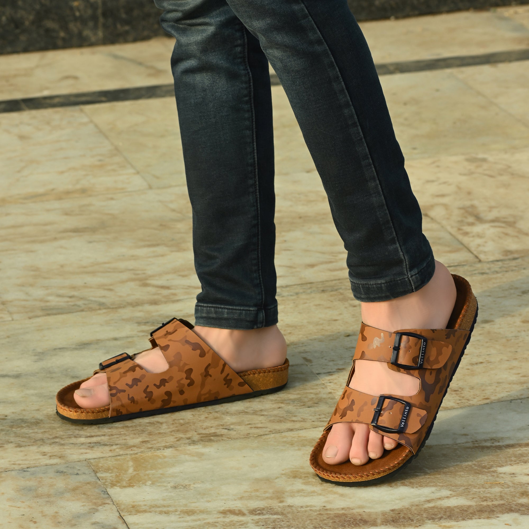 Vellinto Men Sandal