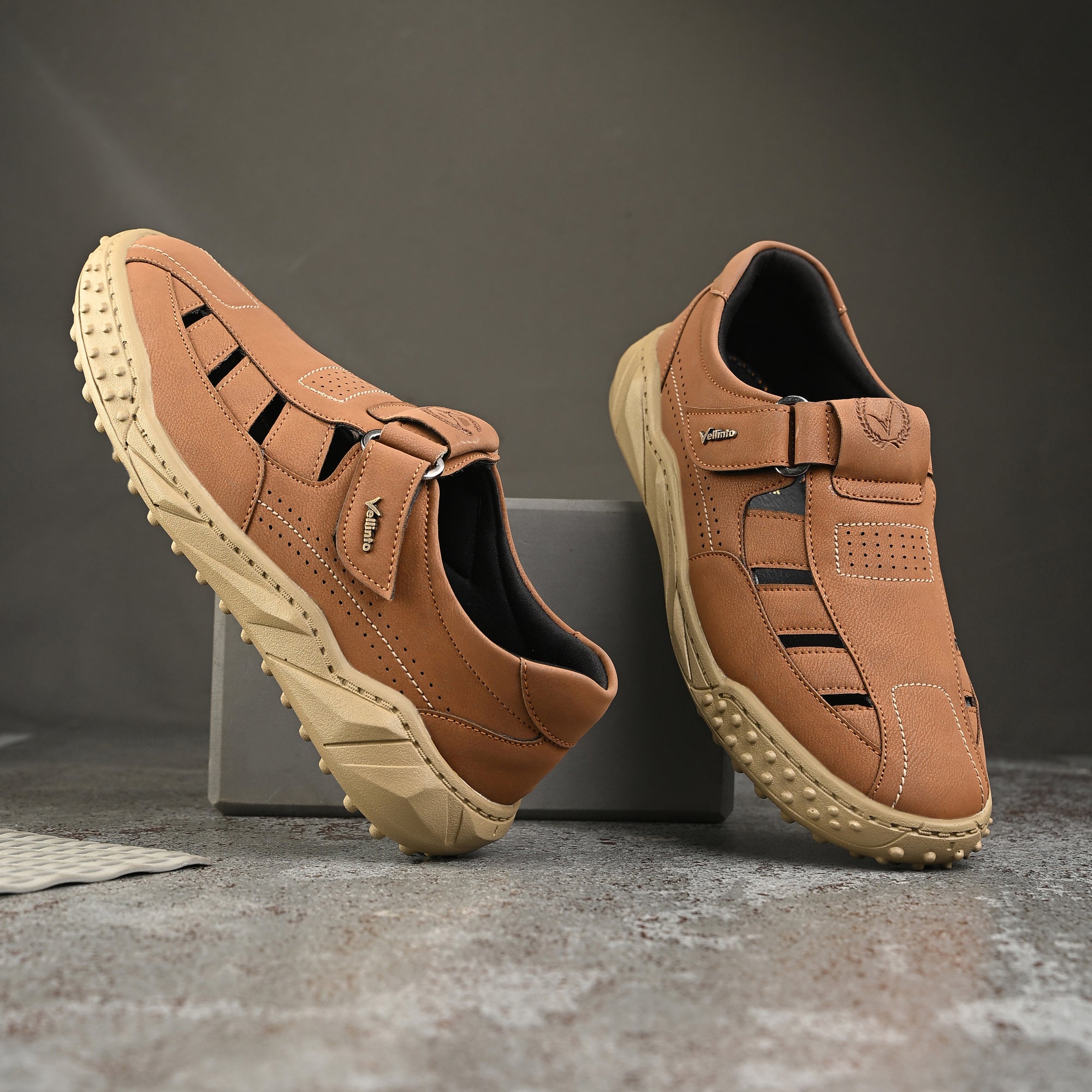 Vellinto Men Casual Sandal