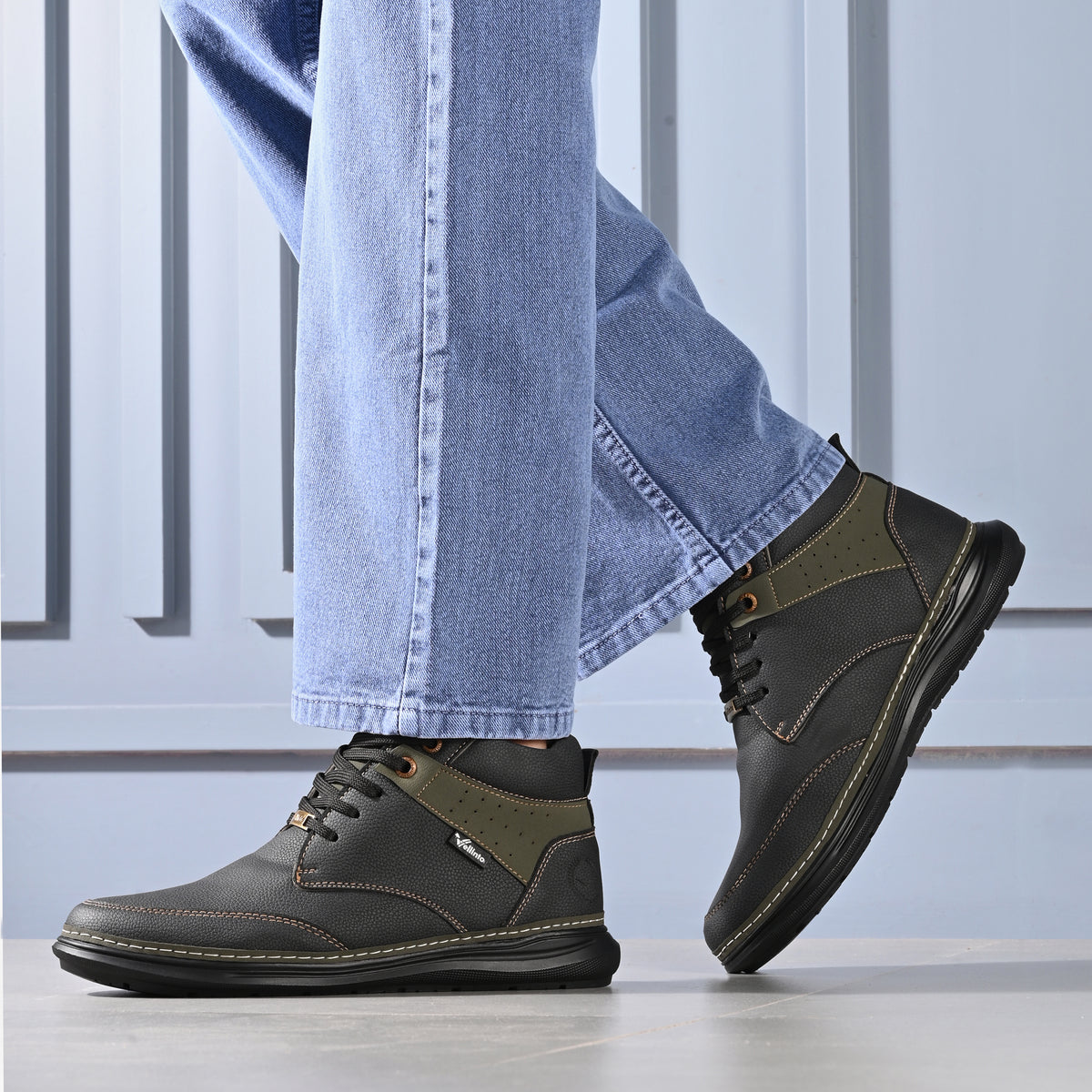 Vellinto PINNACLE Casual Boots For Men ll Stylish Semi Formal Shoes High Tops For Men