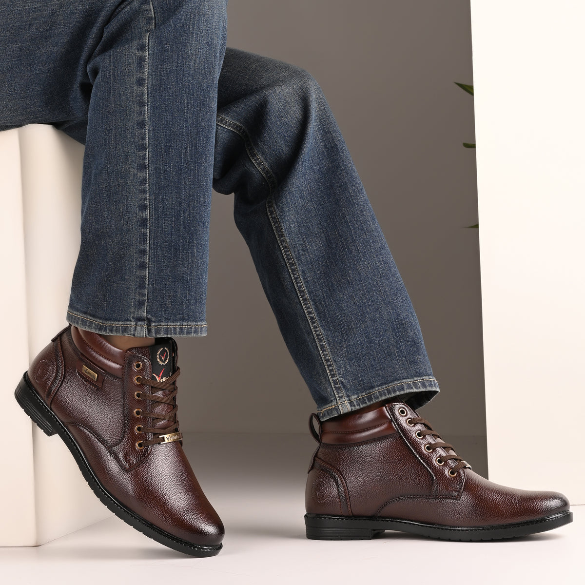 Vellinto CARTER Casual Boots For Men ll Synthetic Leather Boots