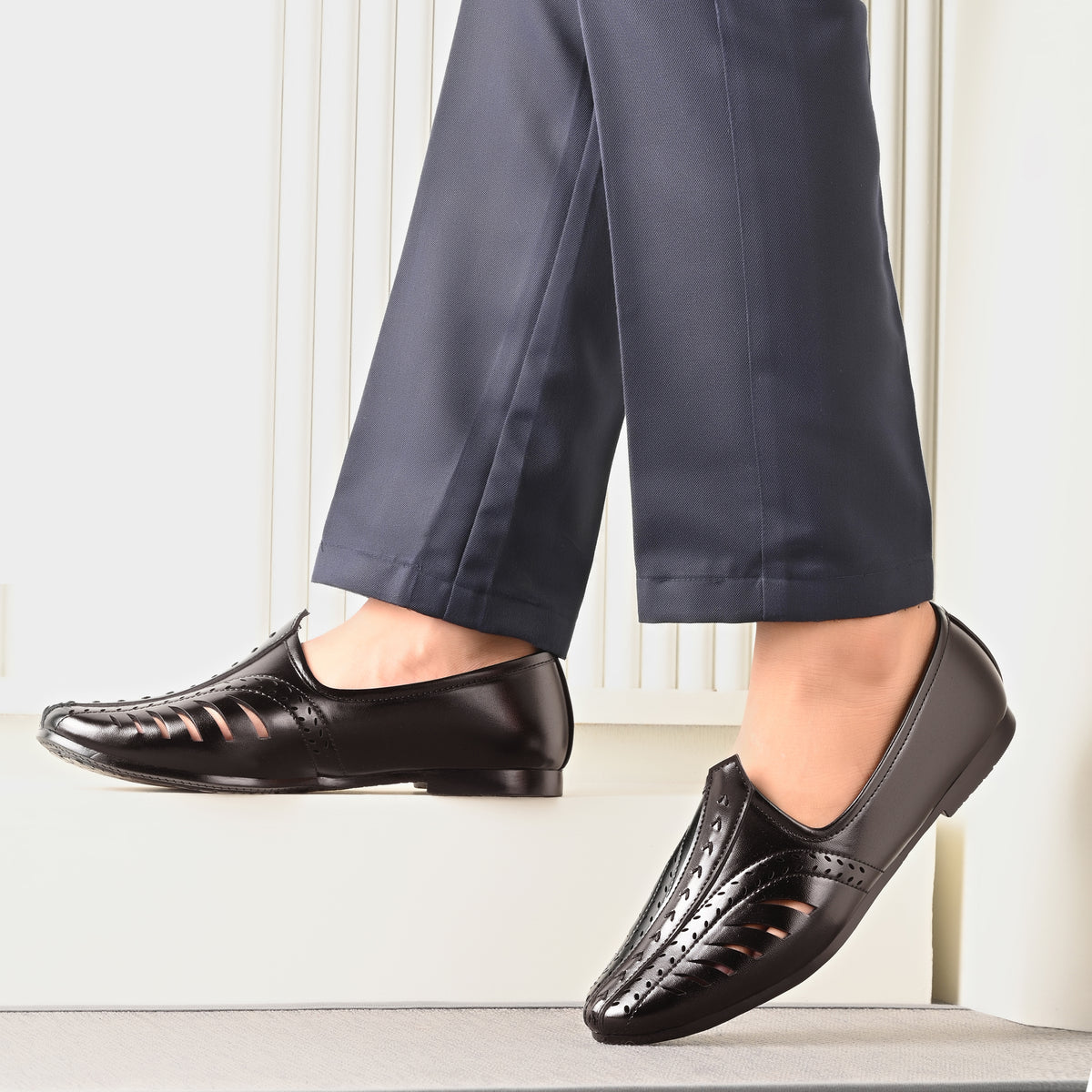 Vellinto Vellinto Cool Rajasthani Jutis For Men Mojaris For Men Nagra For Men Party Wear For Men