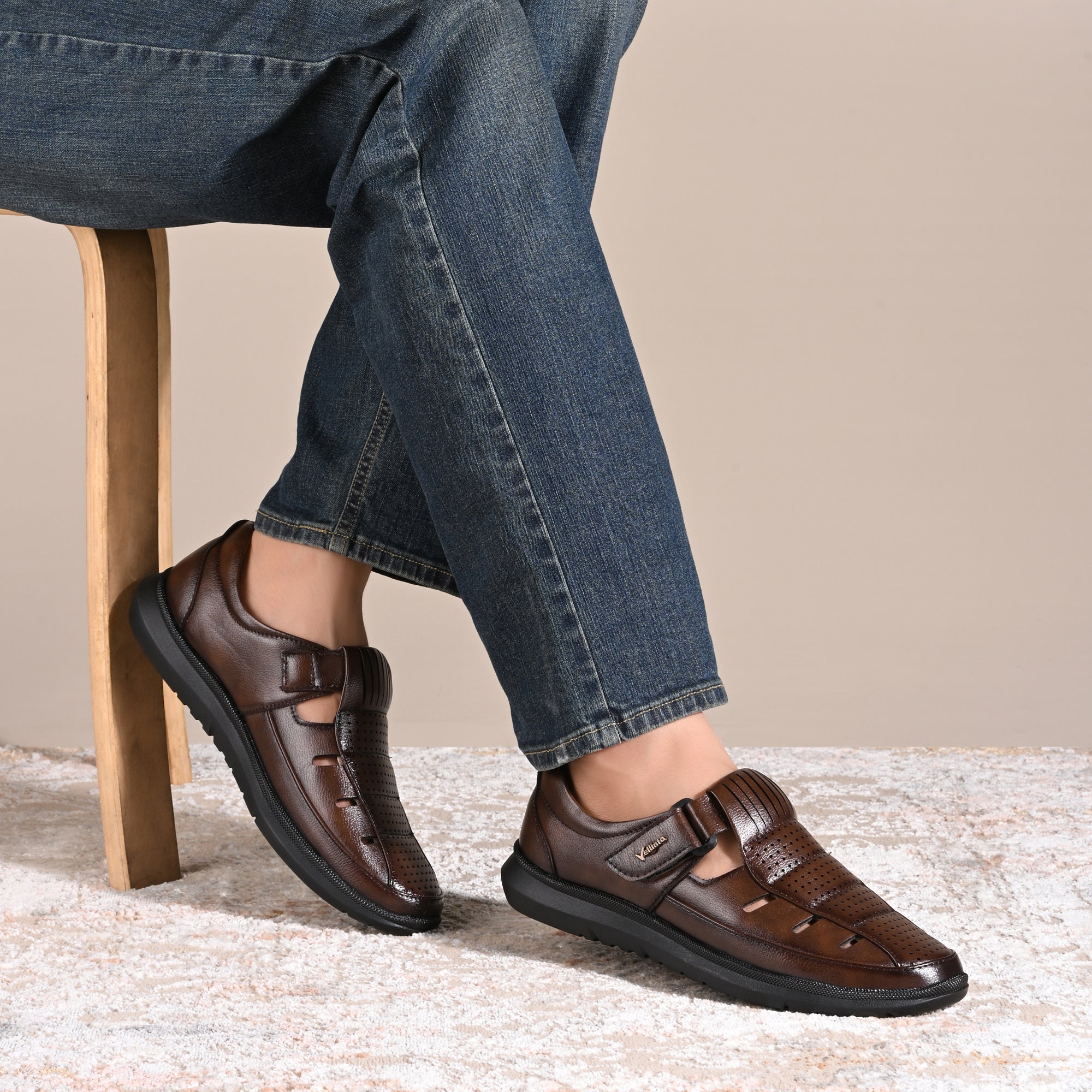 Vellinto Men Sandals