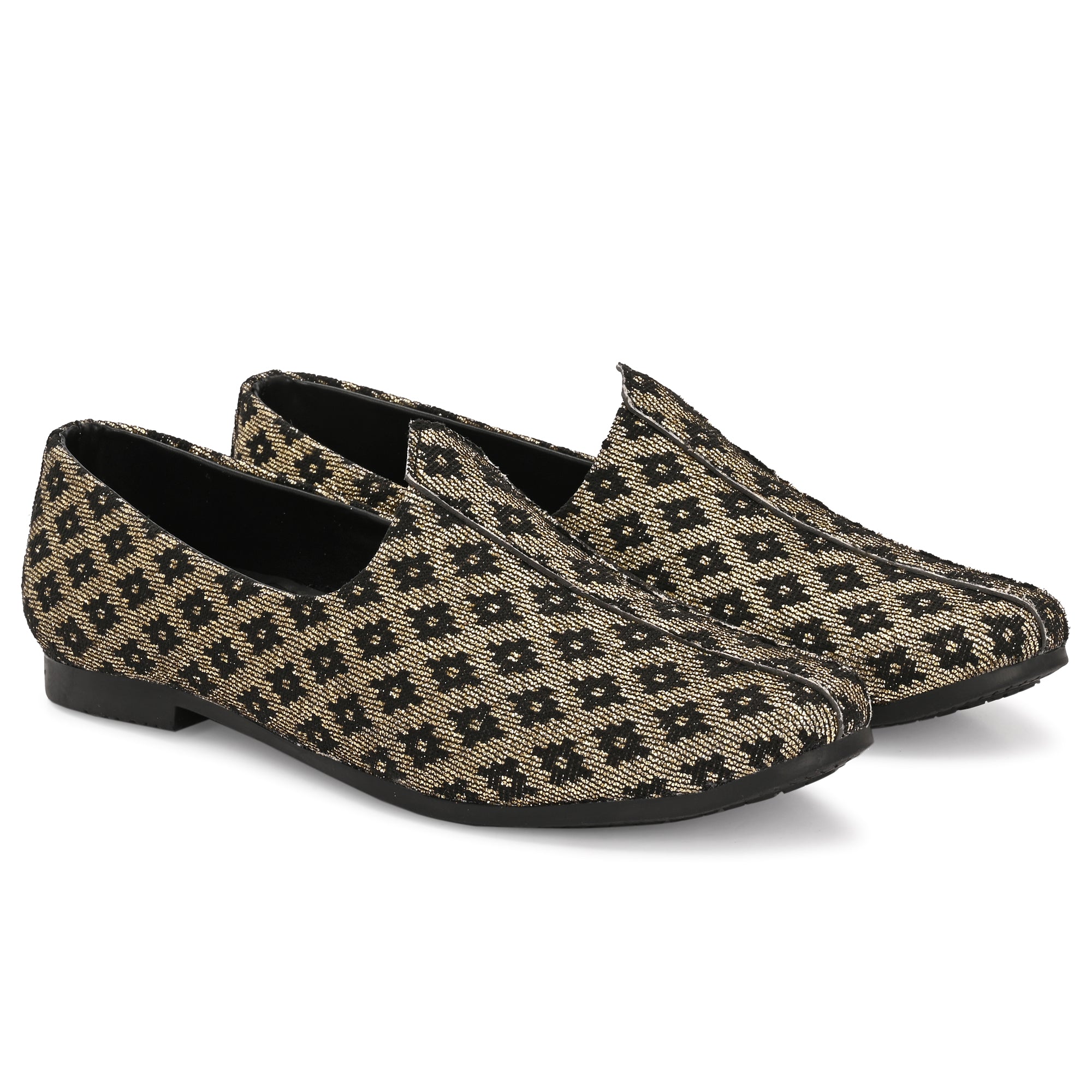 Vellinto Casuals For Men