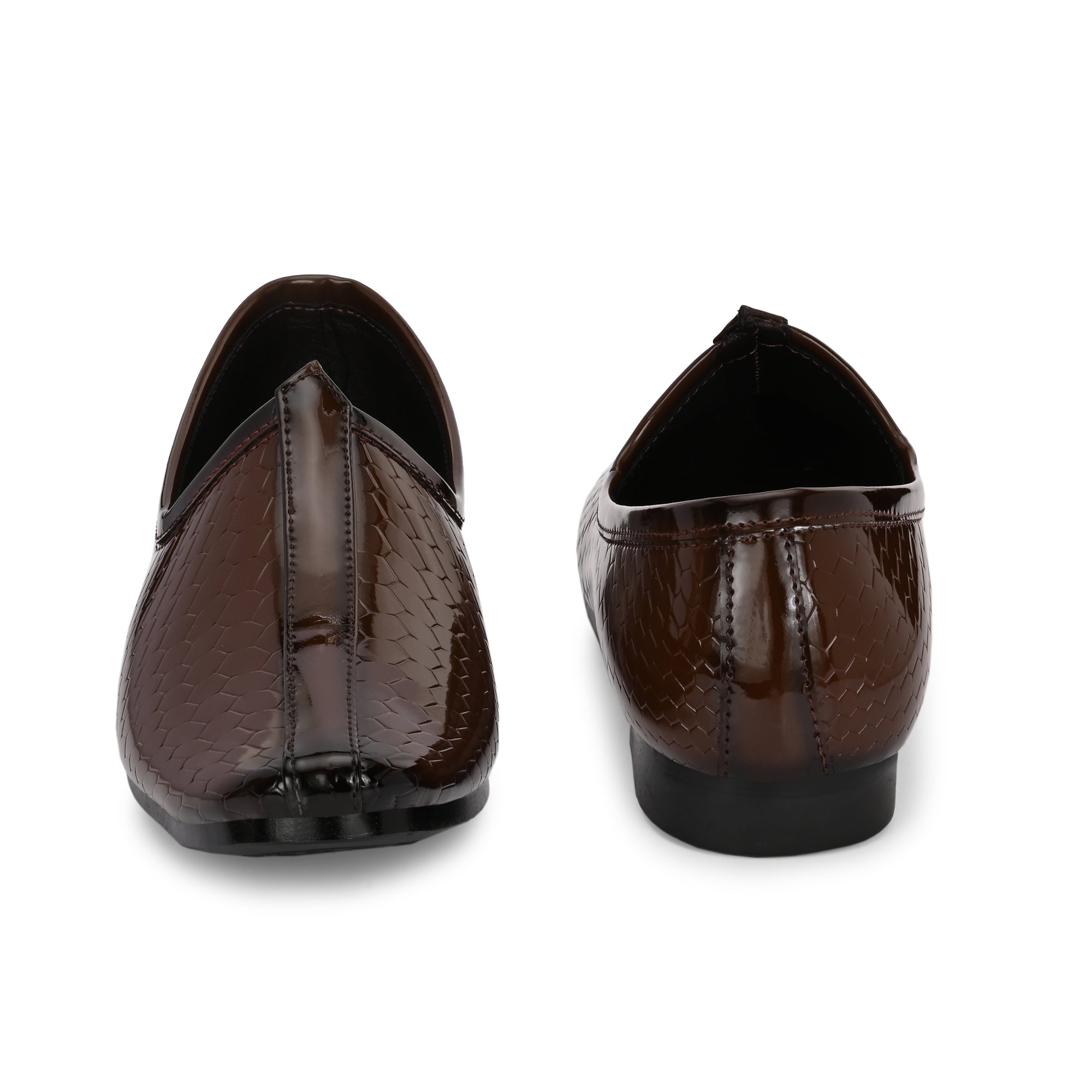 Vellinto GLOBRA Trendy and Stylish Rajasthani Jutis/Mojaris For Men Party Wear For Men