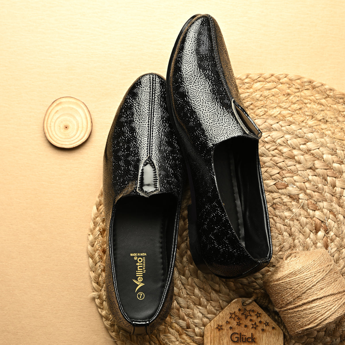 Vellinto Vellinto COUGAR Ethnic juttis/Nagra/Mojaris For Men Slip On For Men