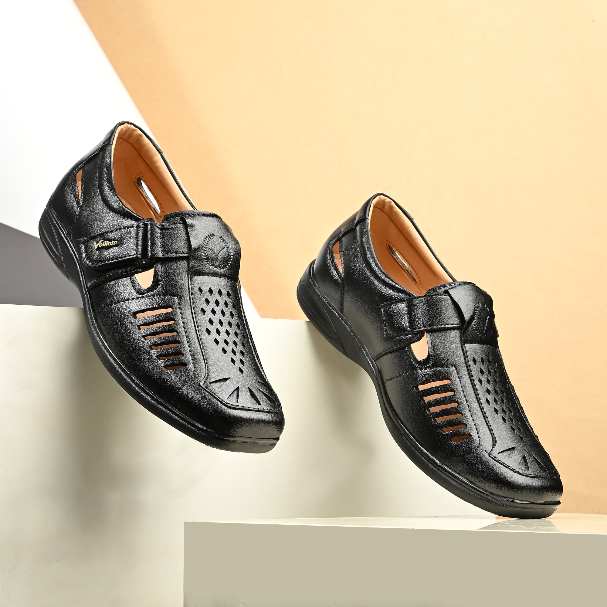 Vellinto Men Sandal
