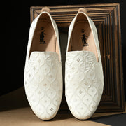 Vellinto Men's RATNA Embroidered Slip-On Ethnic Party Wear Designer Loafer Shoes Espadrilles For Men