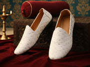 Vellinto IVORY SEQUENE Embroidered Party Wear Mojaris Juttis Slip On For Men Espadrilles For Men