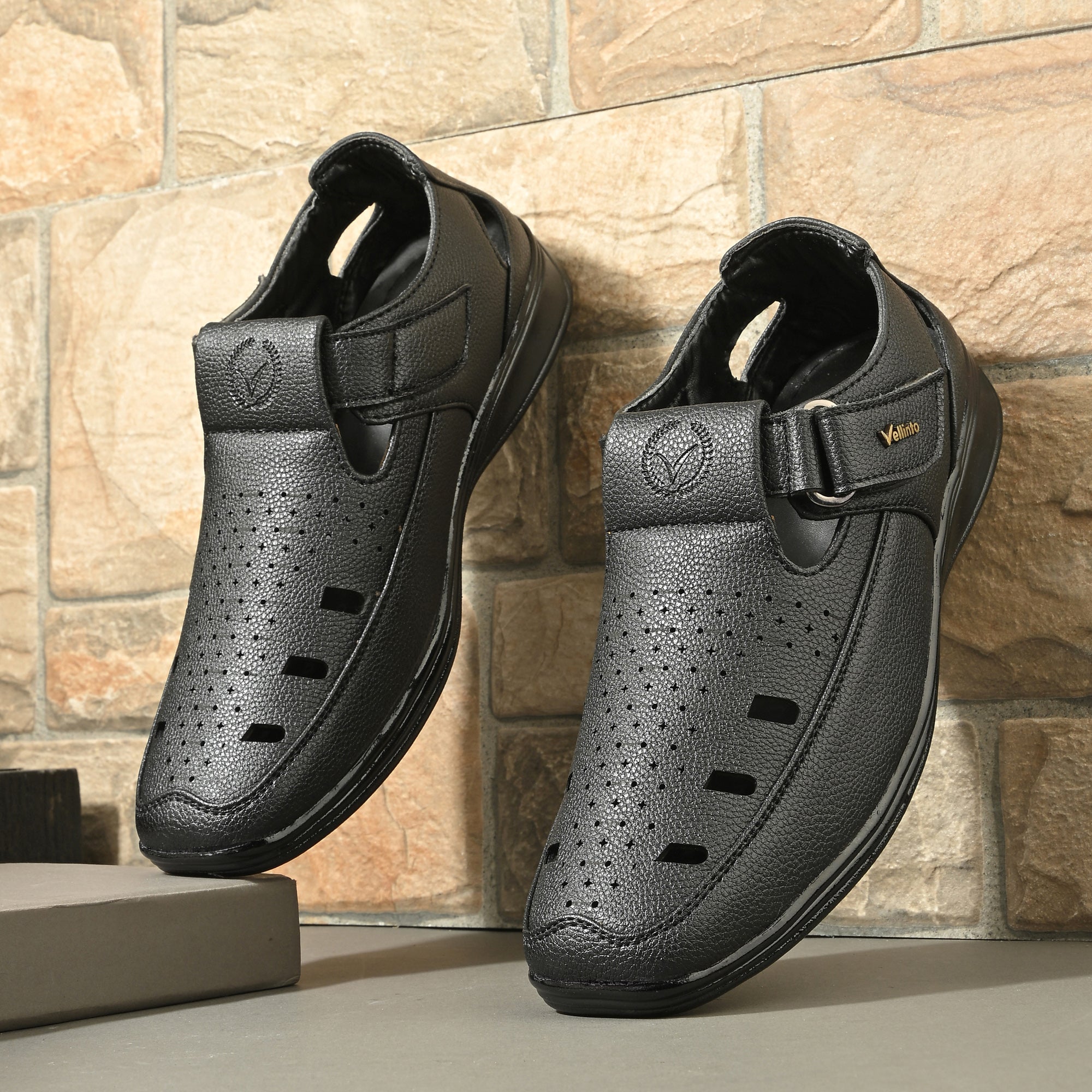 Vellinto Men Sandal