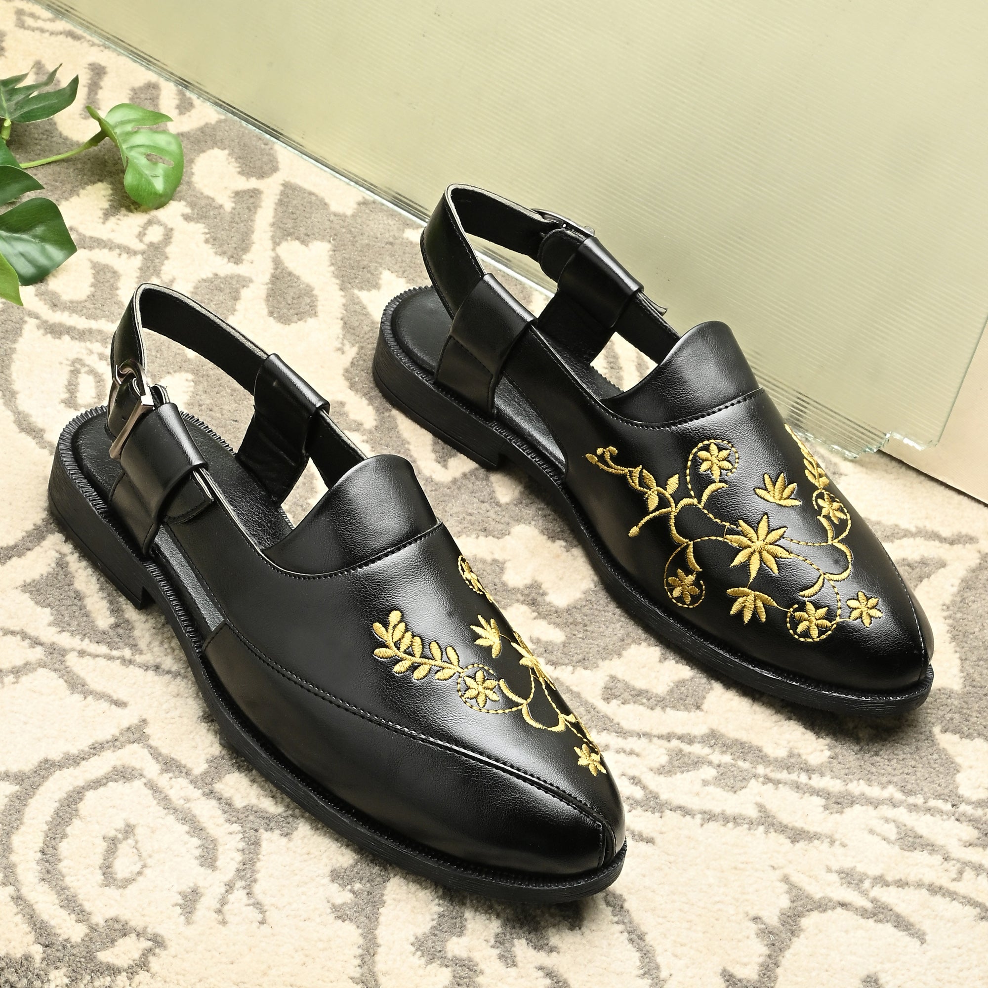 Vellinto Men Sandals