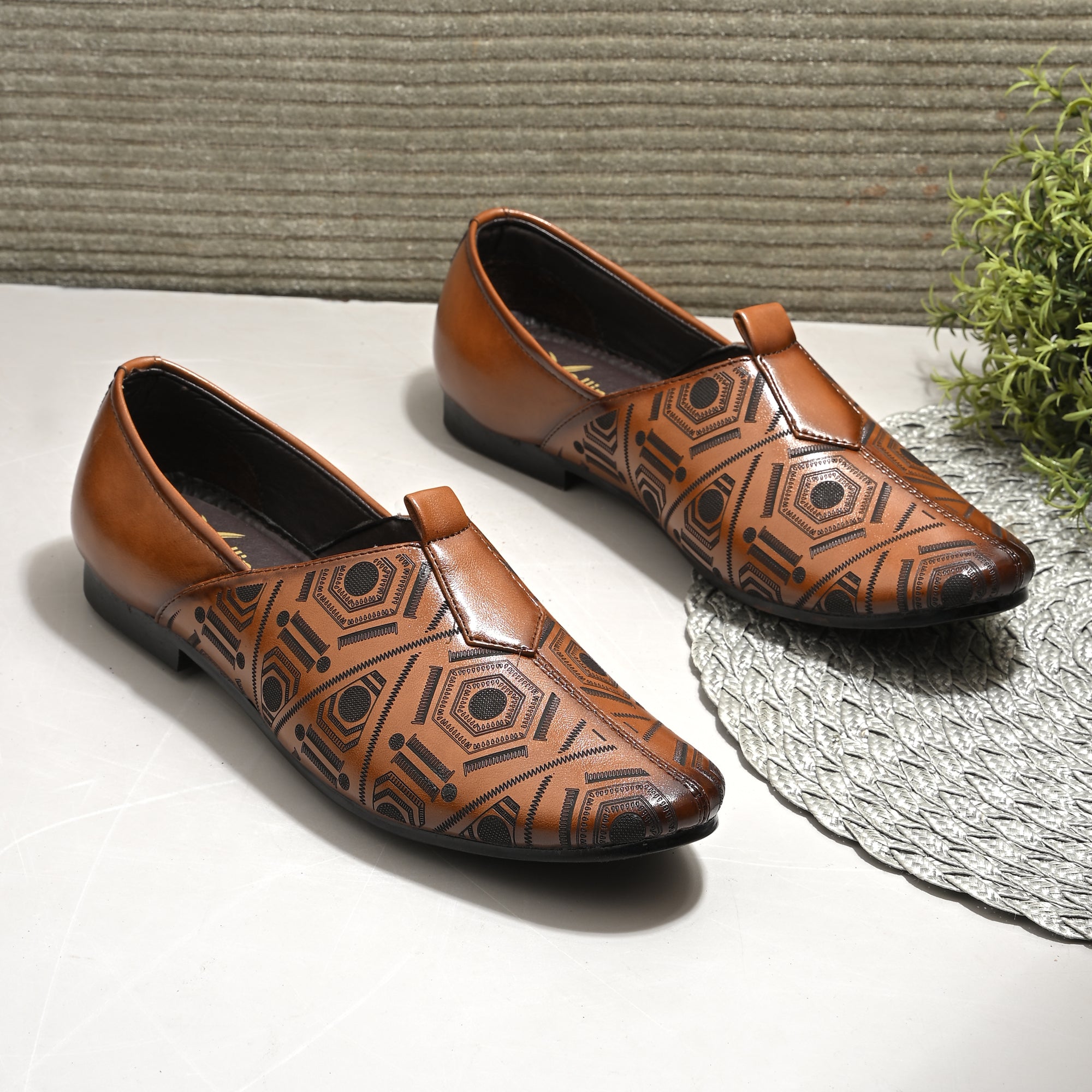 Vellinto Vellinto ZIVAH Cool Rjasthani Ethnic Jutti For Men ll Party Wear Mojari For Men Party Wear For Men
