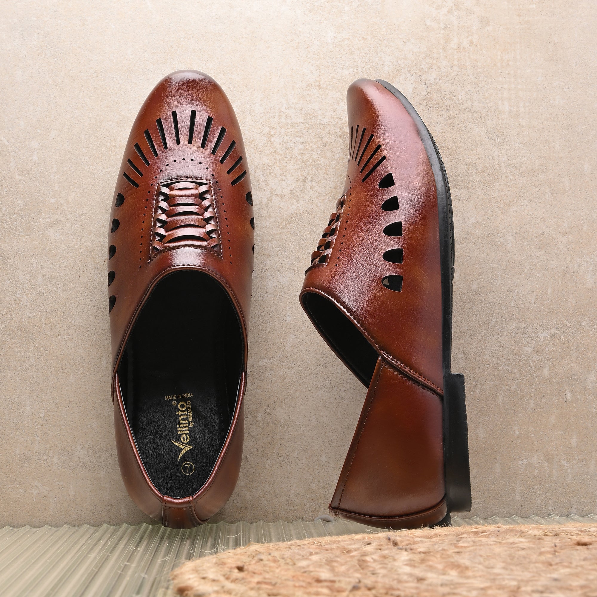 Cool, Trendy and Stylish Rajasthani Jutis/Mojaris For Men Corporate Casuals For Men