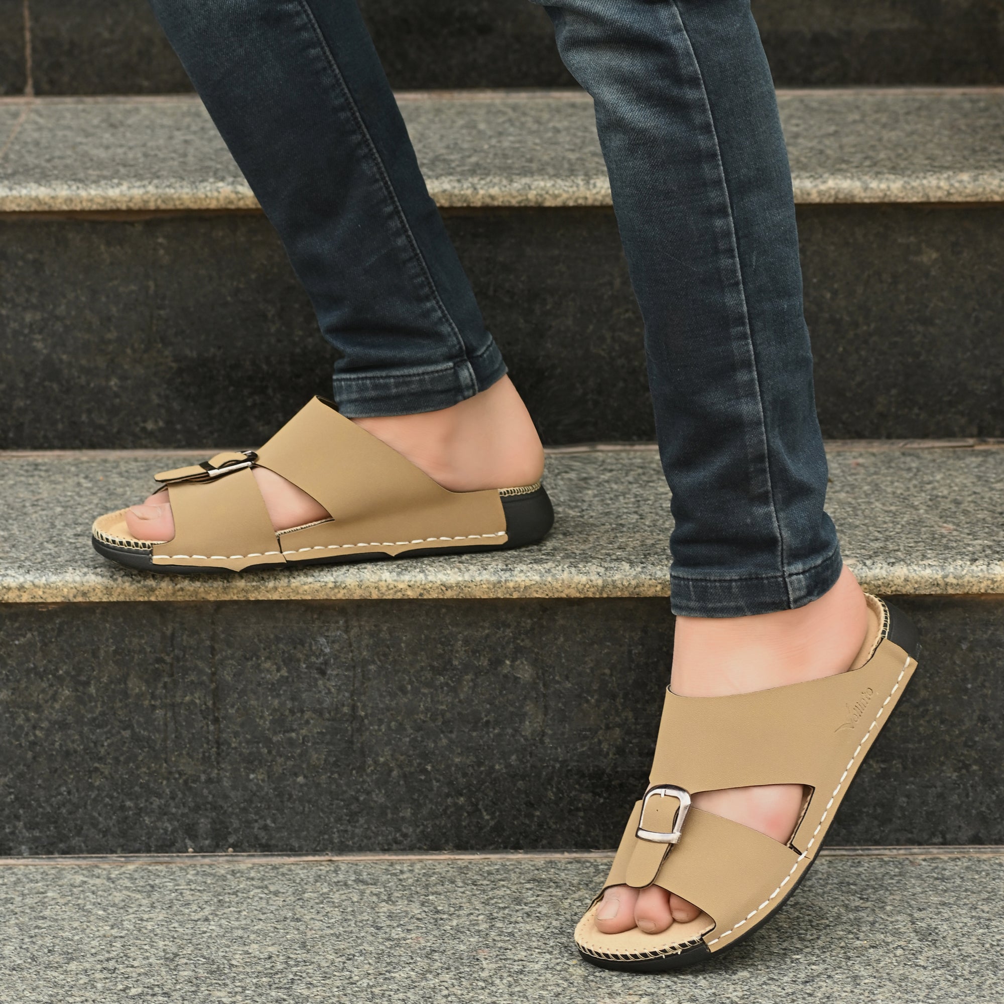 Vellinto  Men Sandal