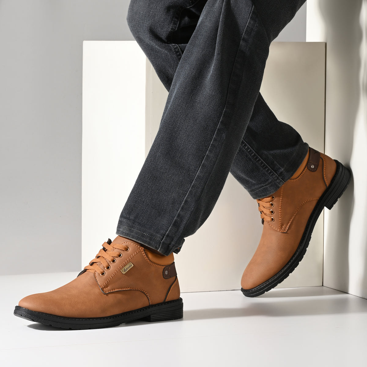 Vellinto Vellinto DAPPER Casual Boots For Men ll Synthetic Leather Stylish Boots Boots For Men