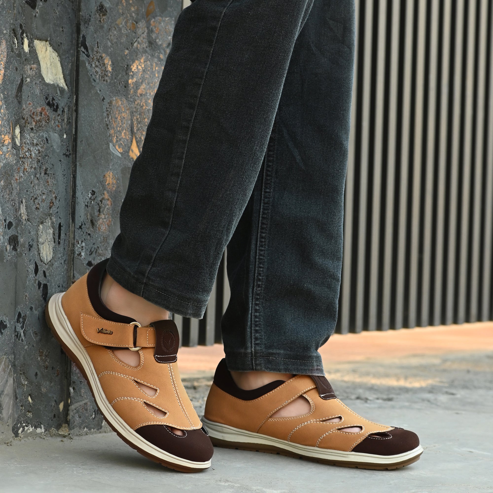 Vellinto Men Sandals