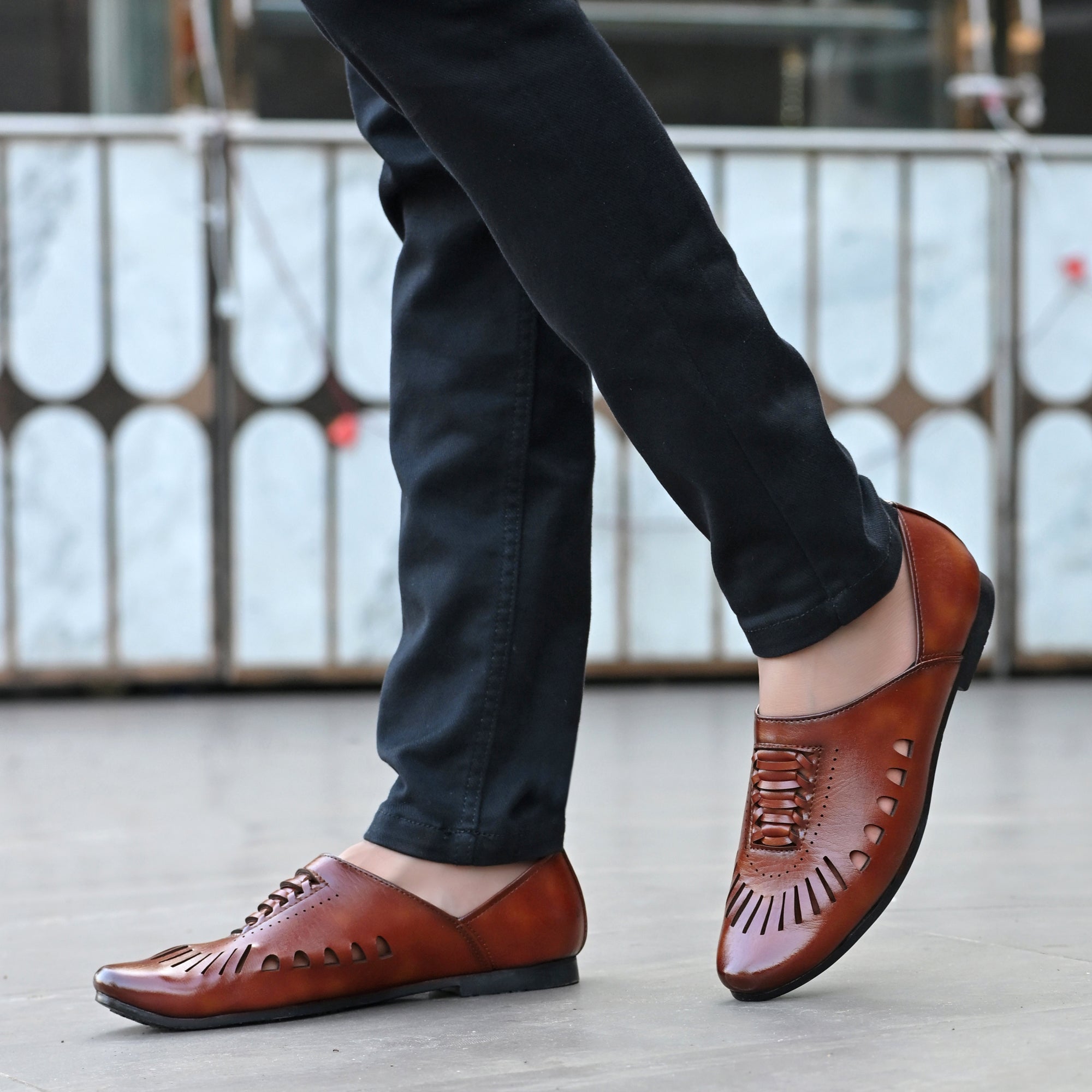 Cool, Trendy and Stylish Rajasthani Jutis/Mojaris For Men Corporate Casuals For Men