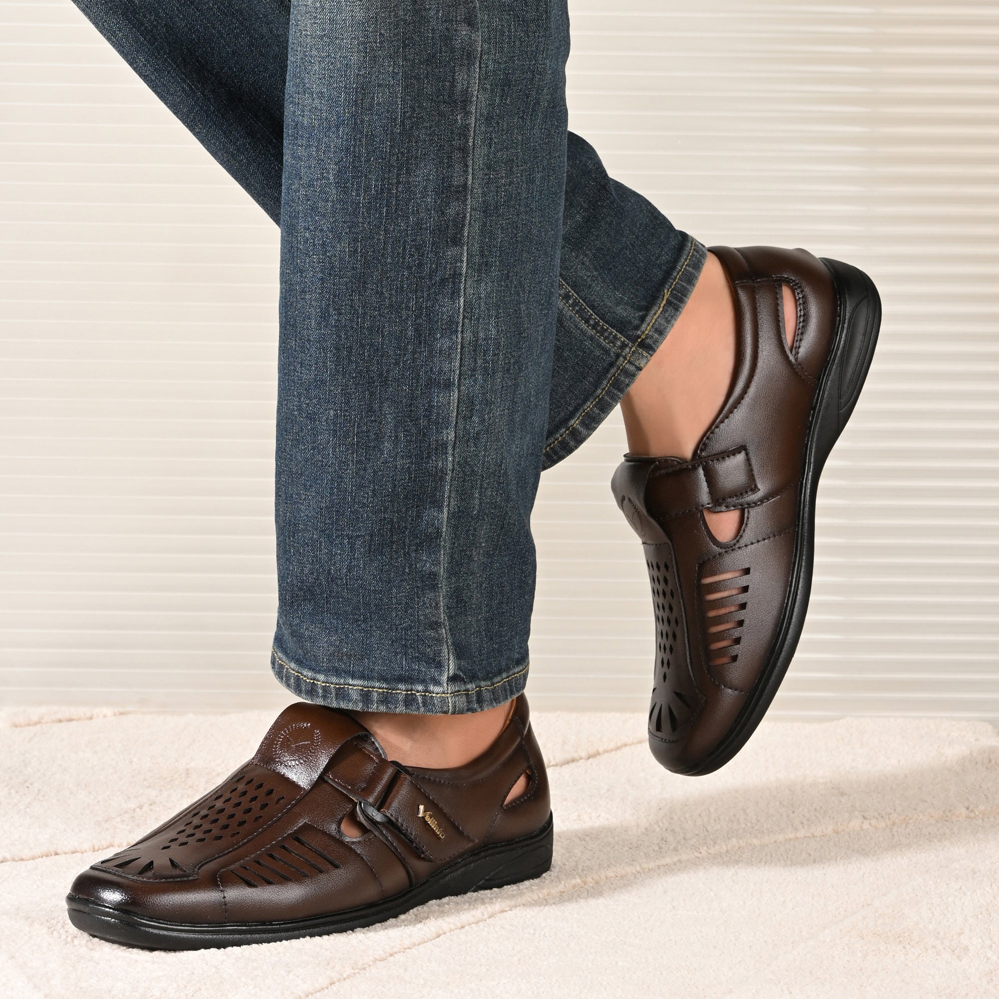 Vellinto Men Sandal