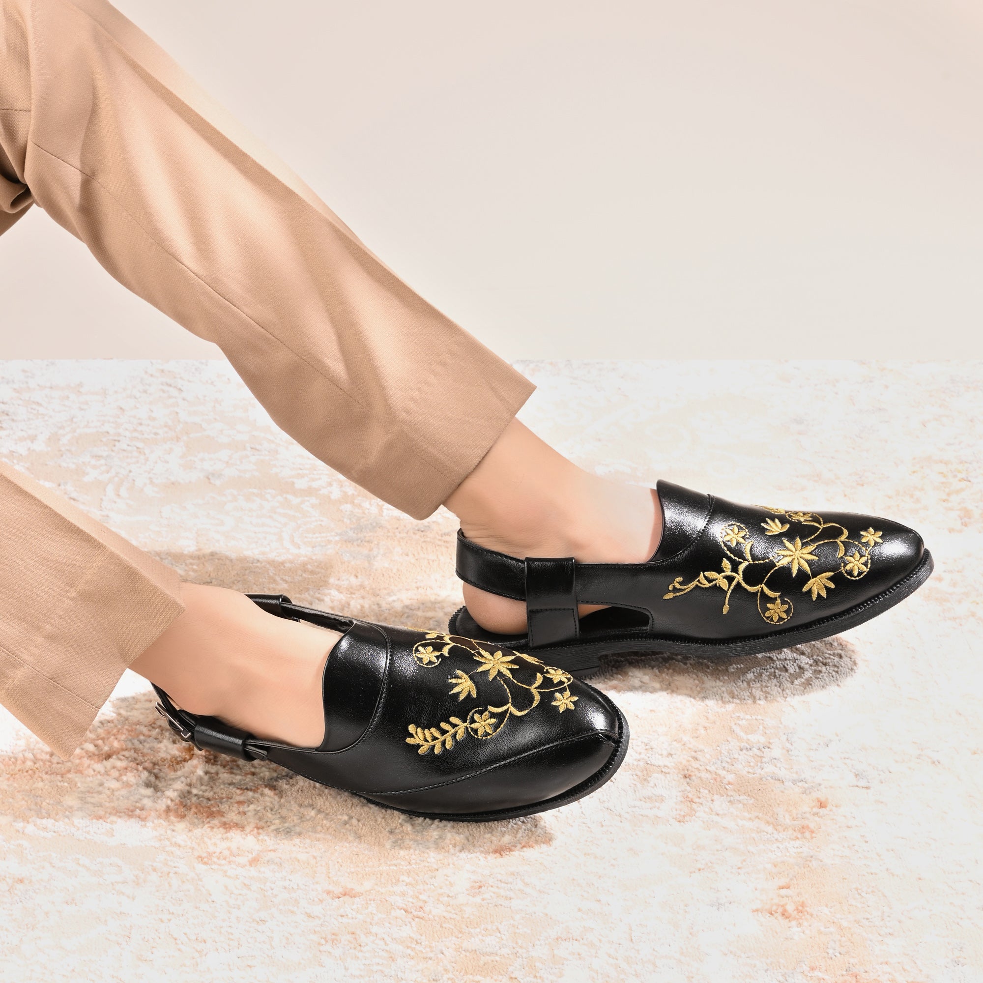 Vellinto Men Sandals