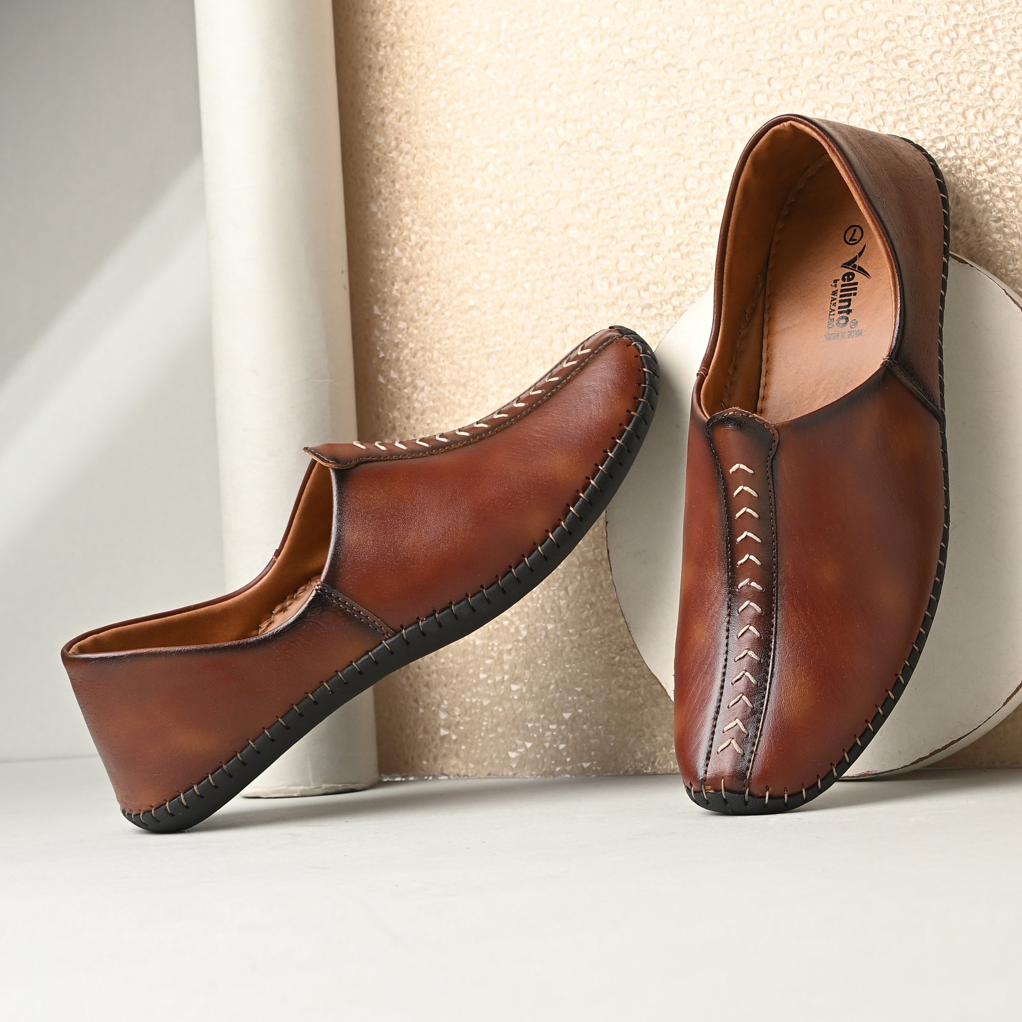 Vellinto ARTIZAN Cool Rajasthani Stitched Design Jutis Mojaris Nagra For Men Casuals For Men