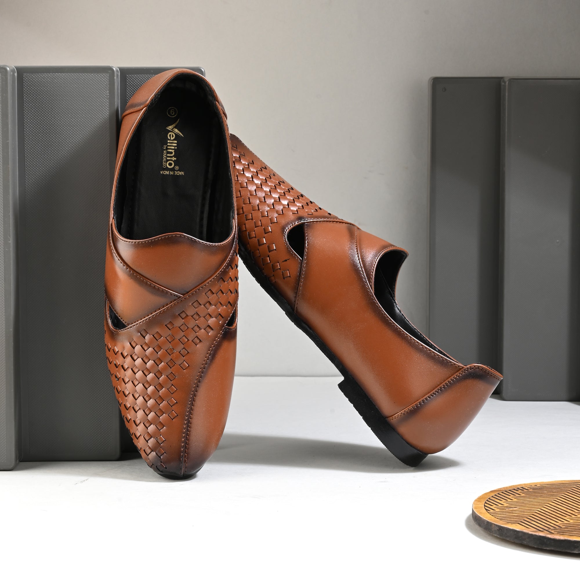 Stylish RAJAURI Ethnic Mojari for Men | PU Leather Party Wear Festive Wear Casuals For Men
