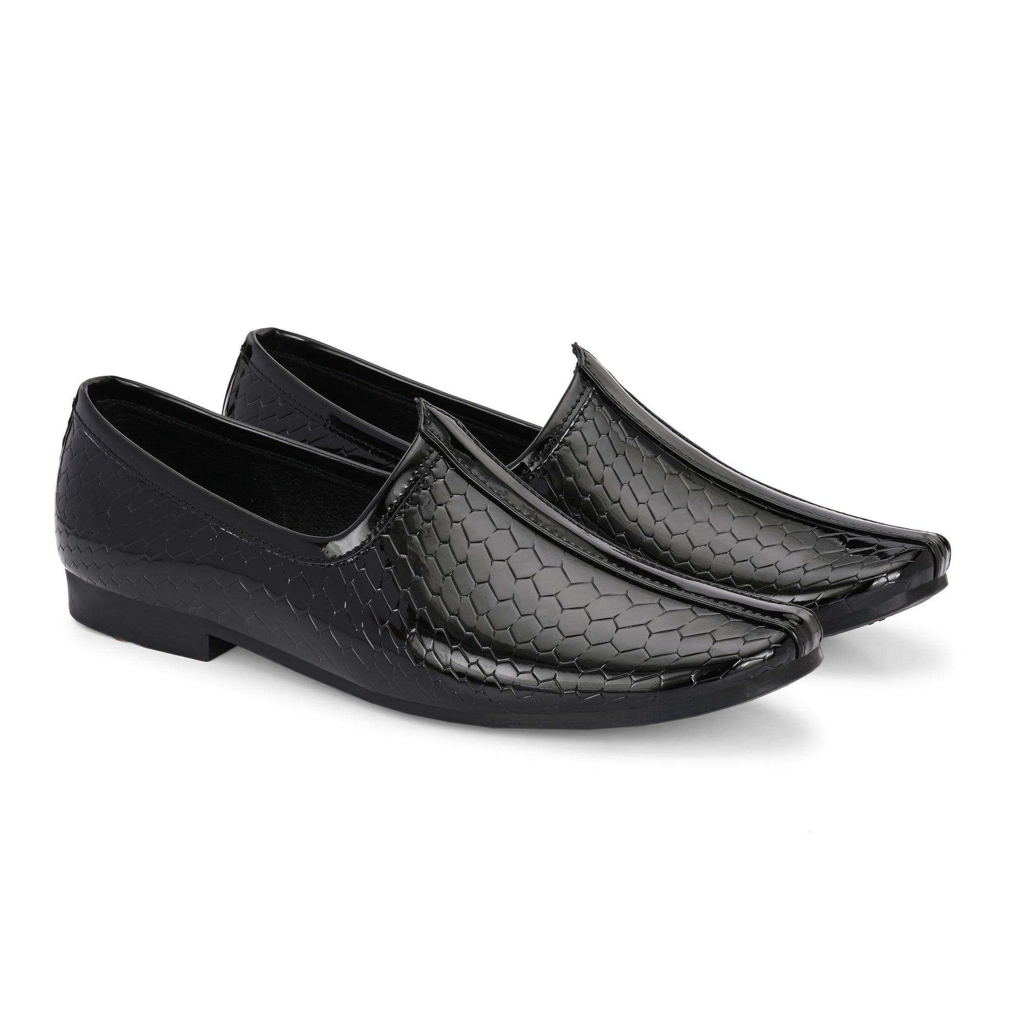 Vellinto GLOBRA Trendy and Stylish Rajasthani Jutis/Mojaris For Men Party Wear For Men