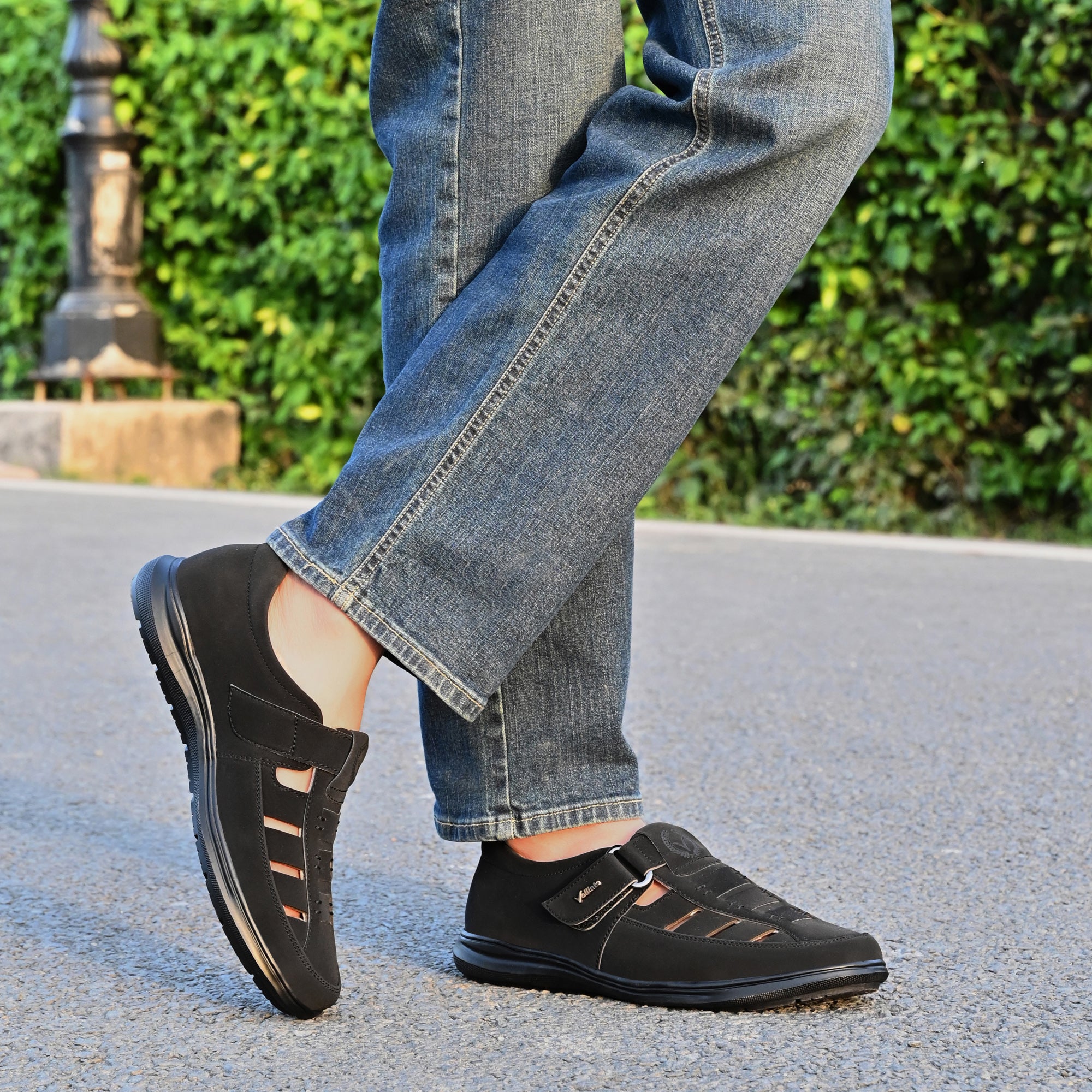 Vellinto Men Sandals