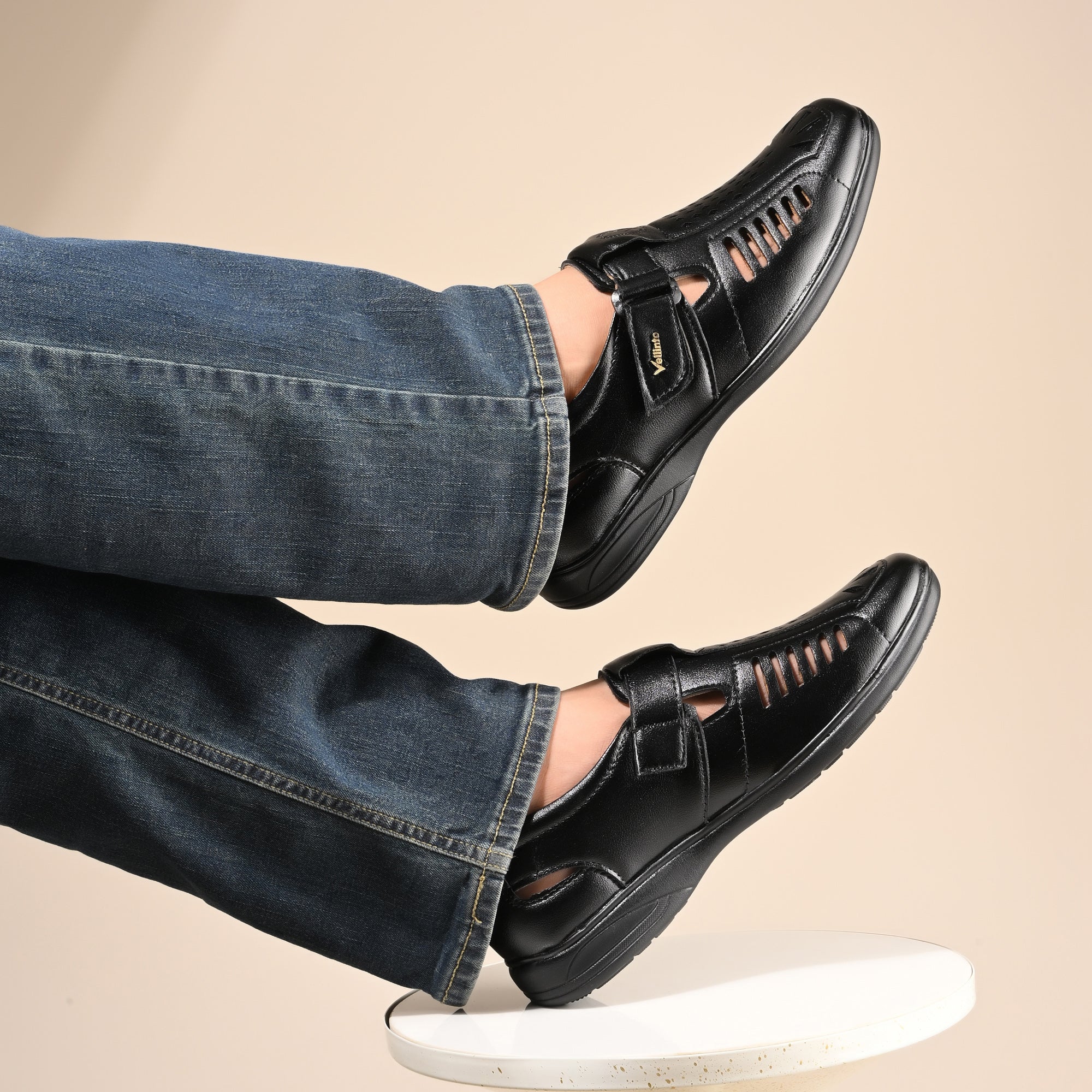 Vellinto Men Sandal