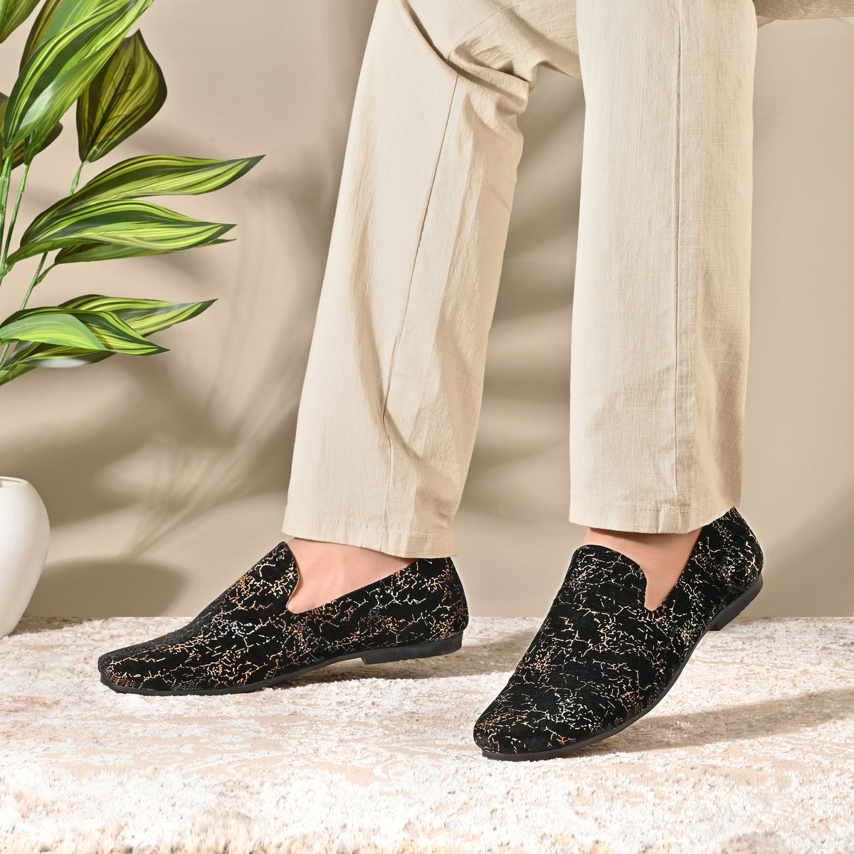 Vellinto MOONLIGHT Party Wear Royal Look Mojaris Juttis Slip On For Men Espadrilles For Men