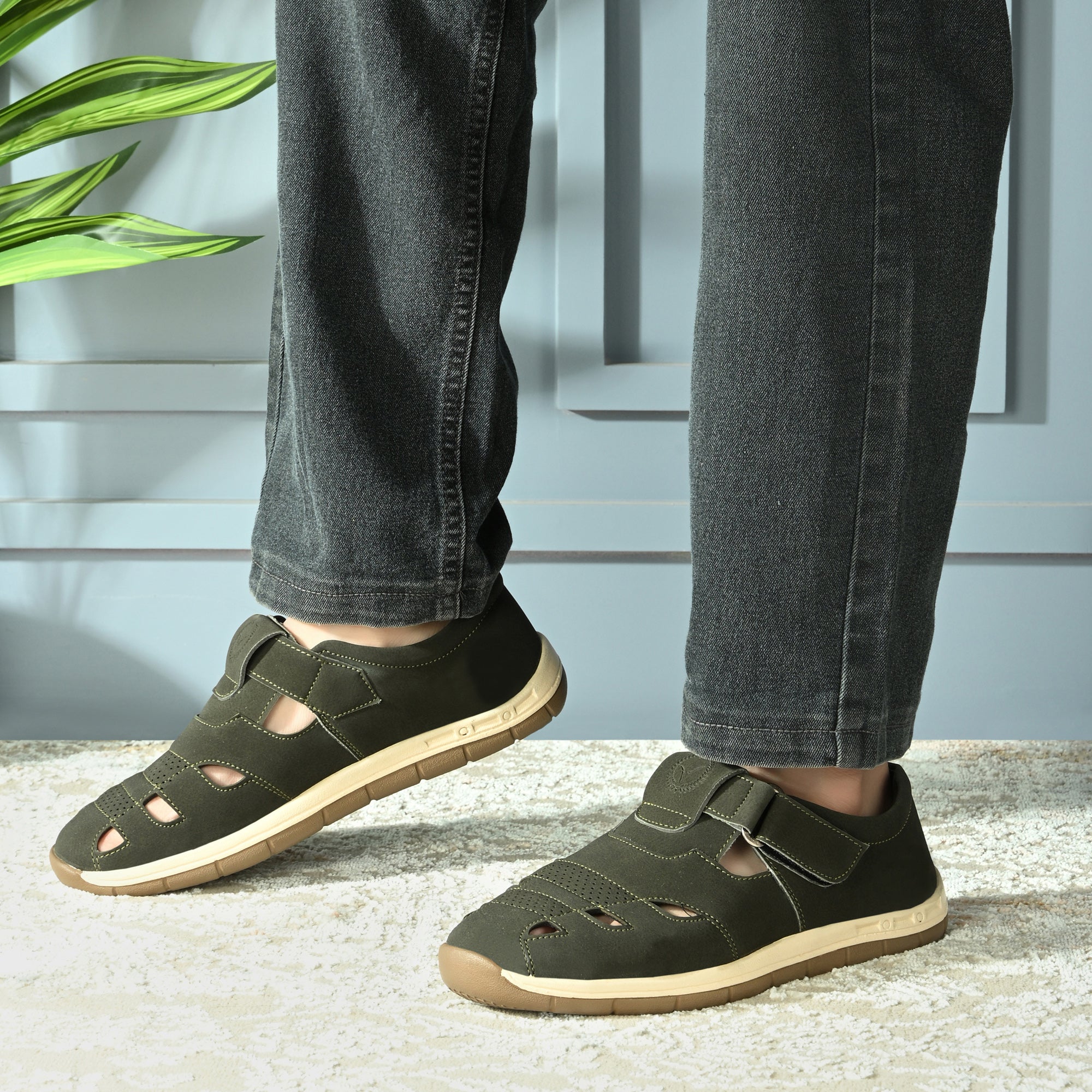 Vellinto Men Sandals
