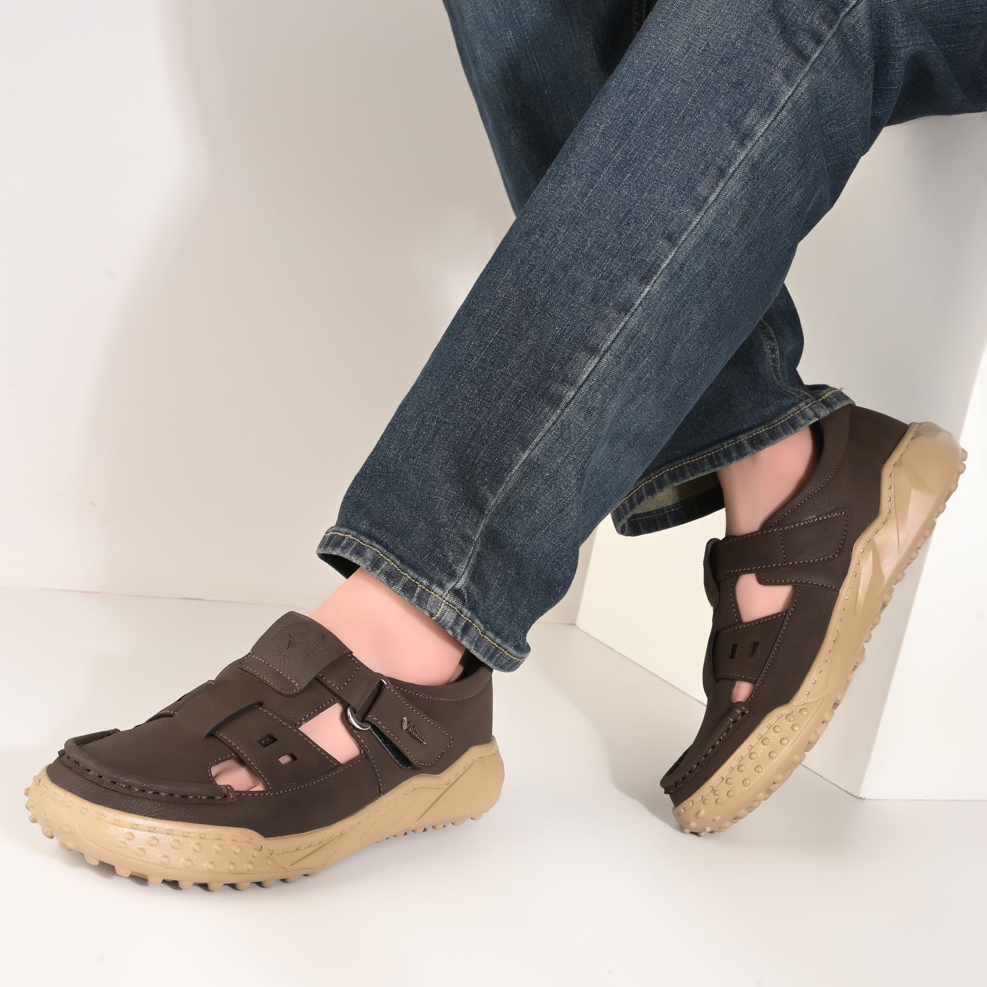 Vellinto Men Sandal
