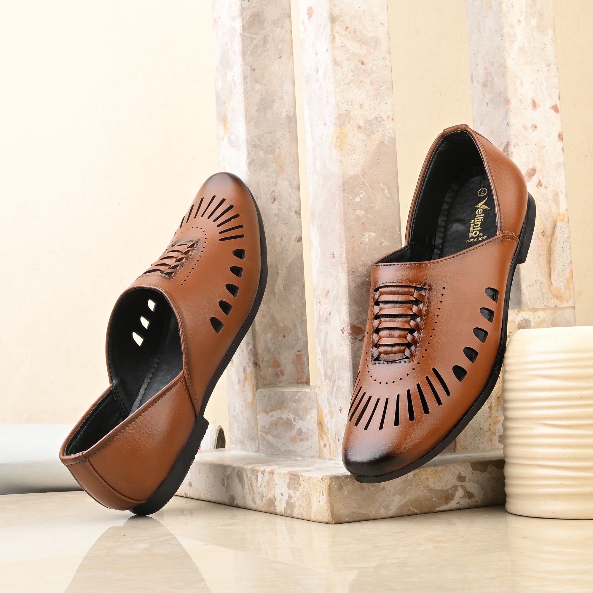 Cool, Trendy and Stylish Rajasthani Jutis/Mojaris For Men Corporate Casuals For Men