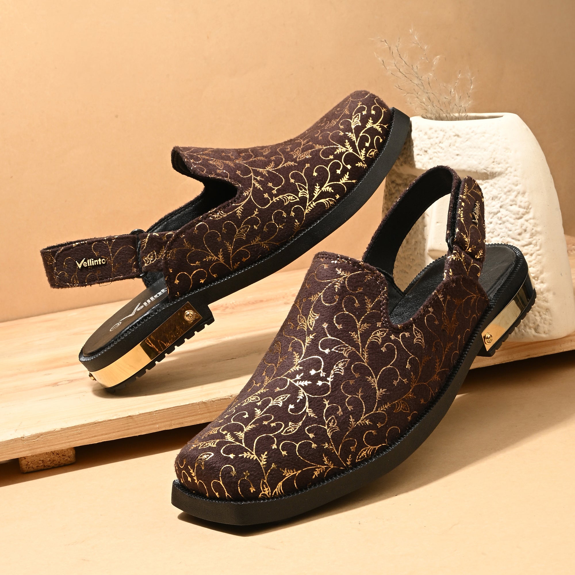 Vellinto Men Sandals