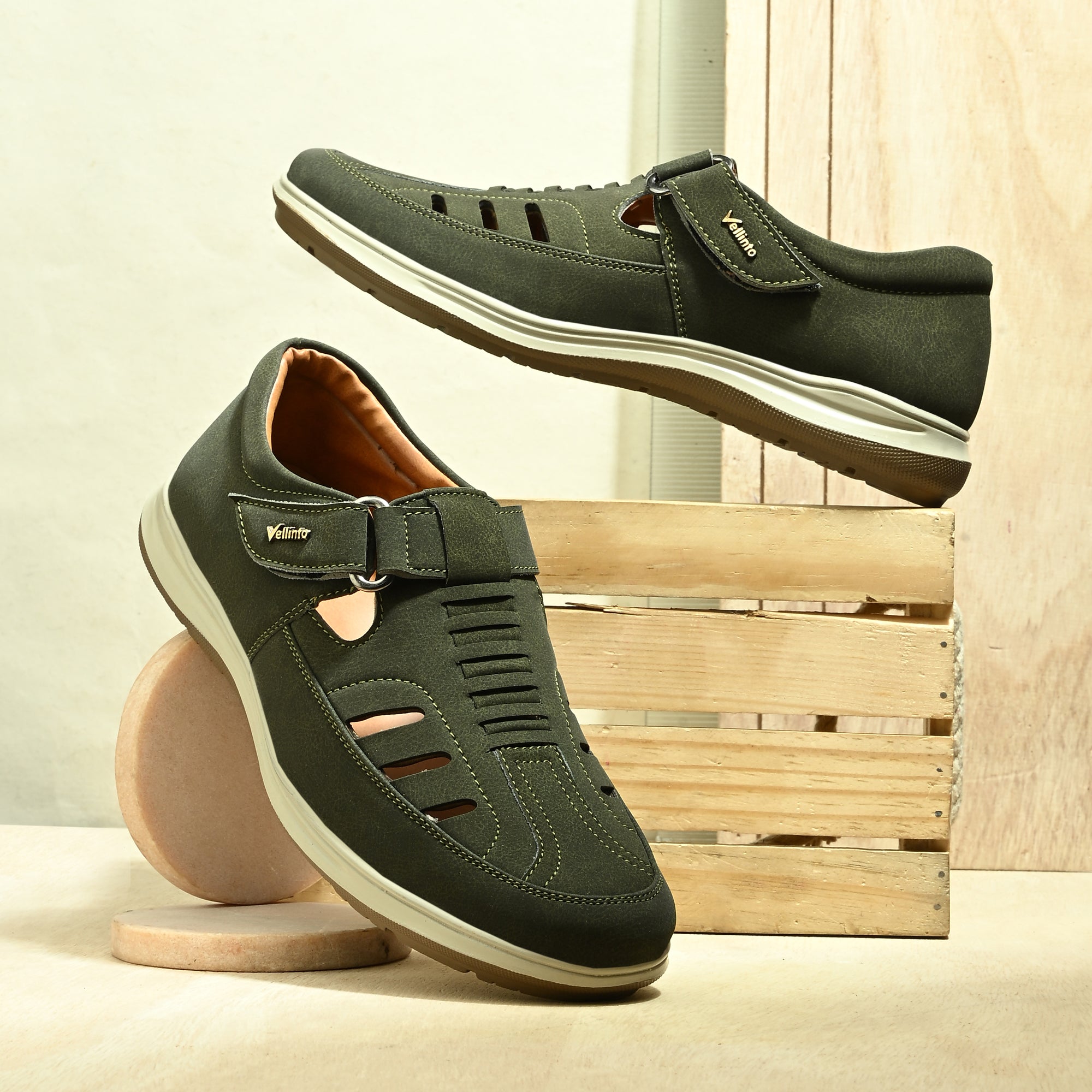Vellinto Men Sandal
