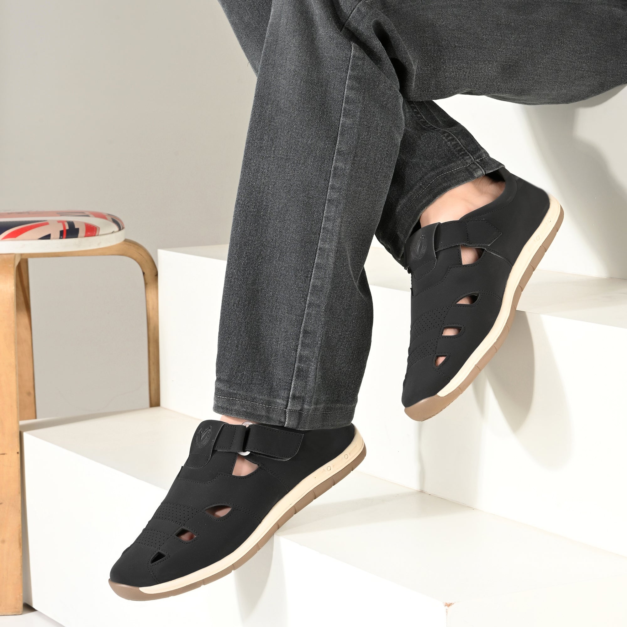 Vellinto Men Sandals