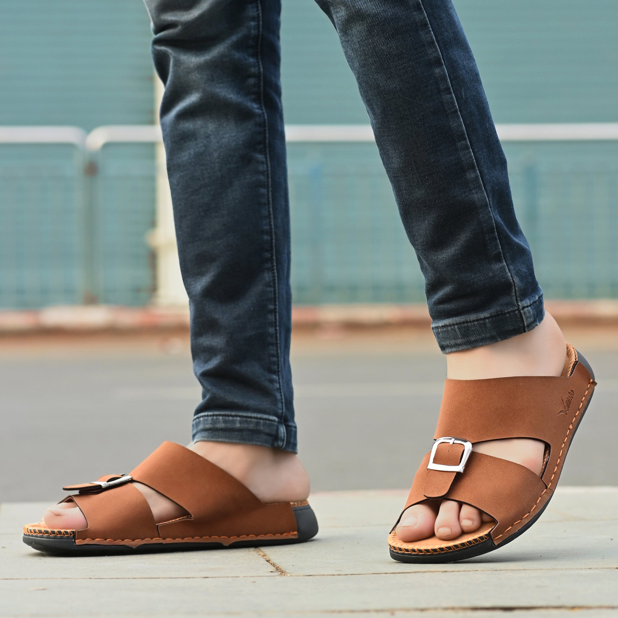 Vellinto  Men Sandal