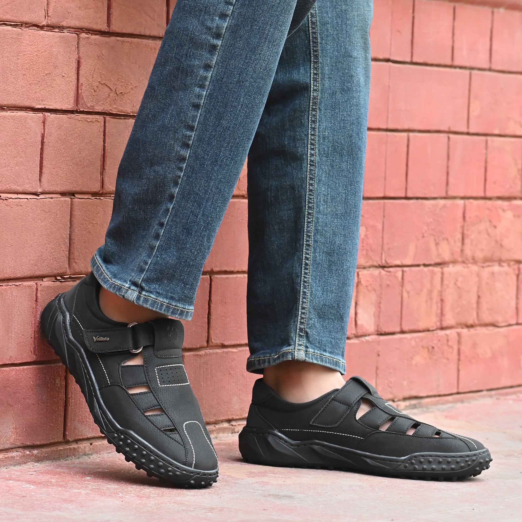 Vellinto Men Casual Sandal