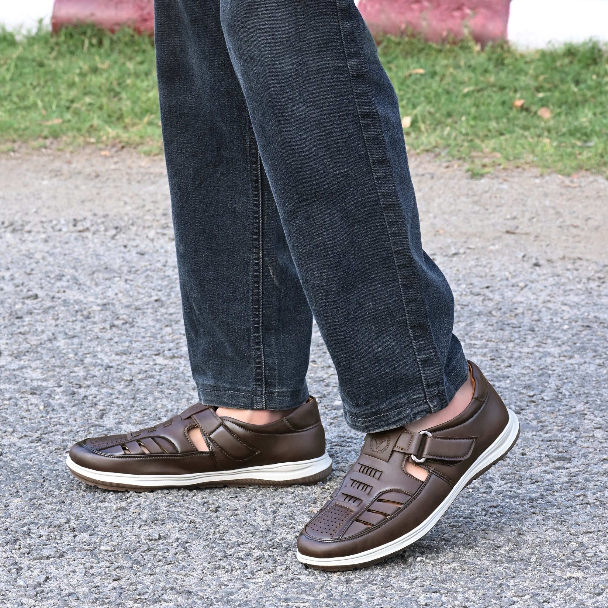 Vellinto Men Sandals
