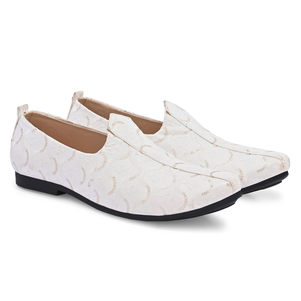 Vellinto SHRIVALLI Party Wear Royal Look Mojaris Juttis Slip On For Men Espadrilles For Men