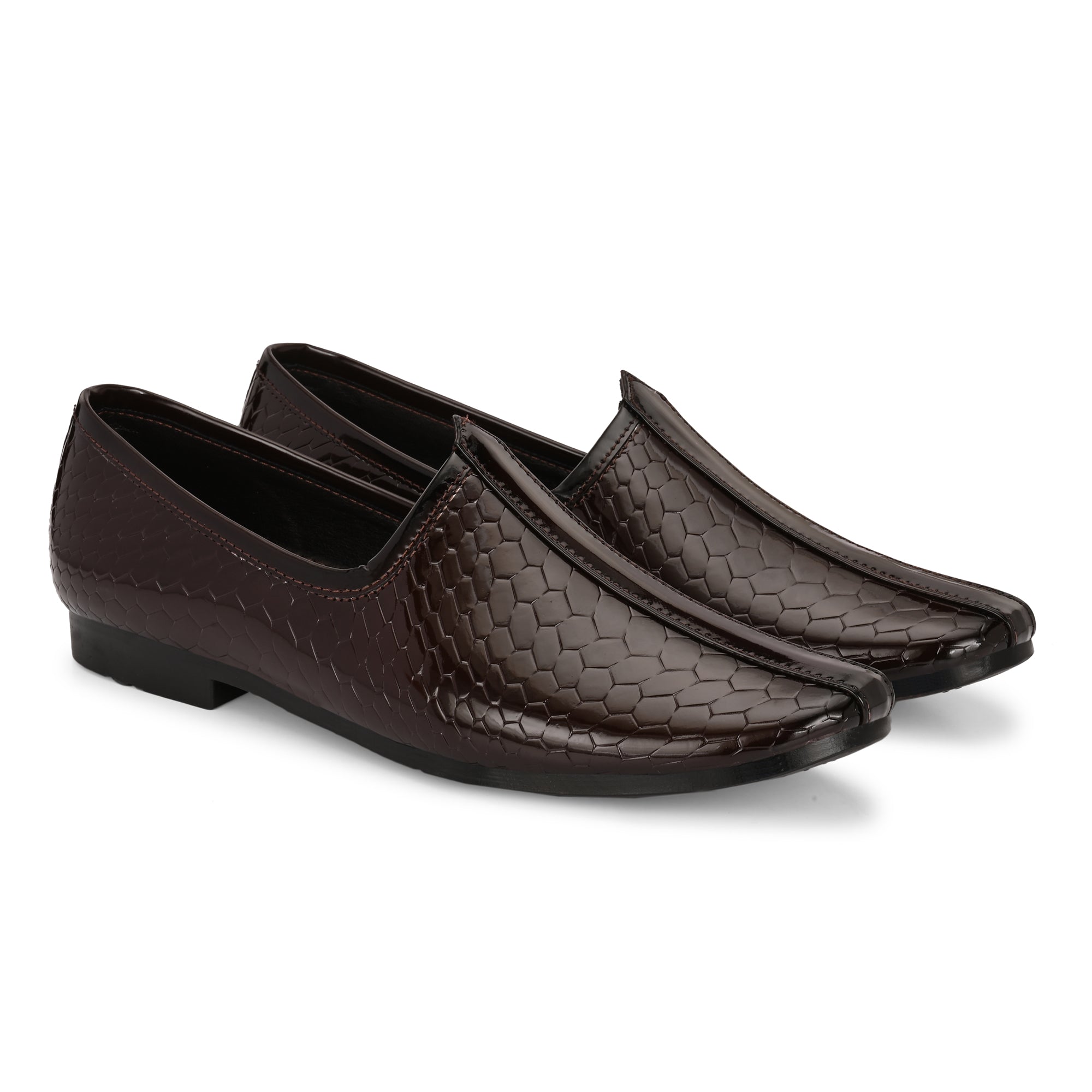 Vellinto GLOBRA Trendy and Stylish Rajasthani Jutis/Mojaris For Men Party Wear For Men