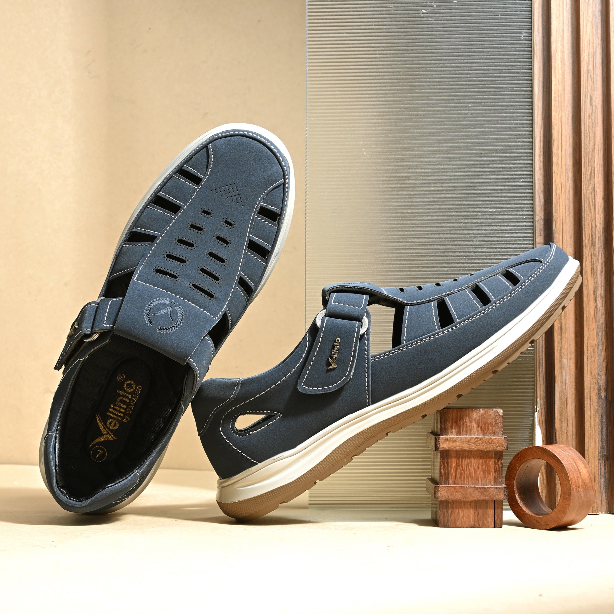 Vellinto Men Sandal