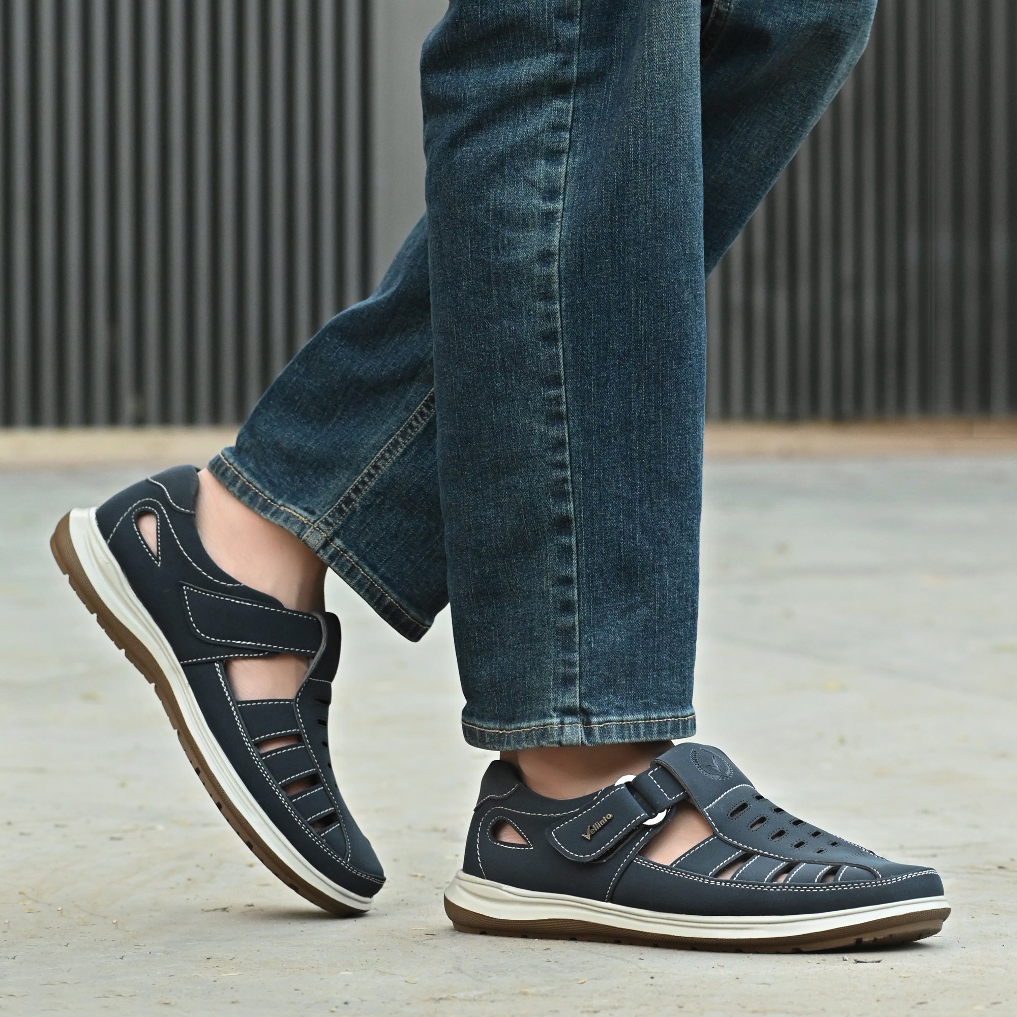 Vellinto Men Sandal