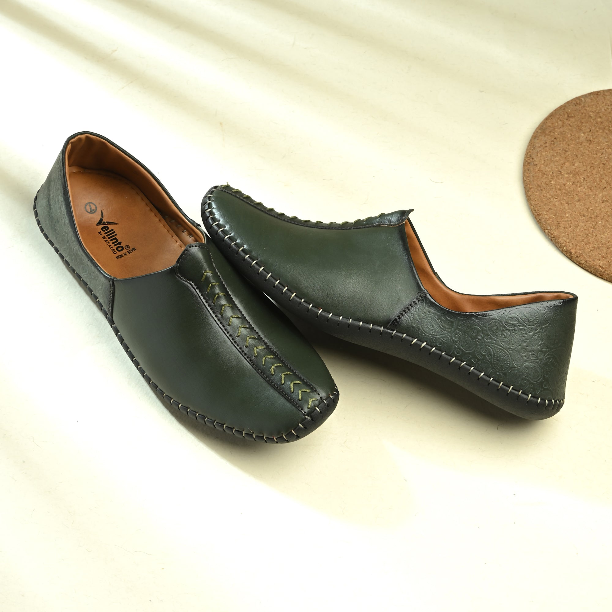 Vellinto ARTIZAN Cool Rajasthani Stitched Design Jutis Mojaris Nagra For Men Casuals For Men