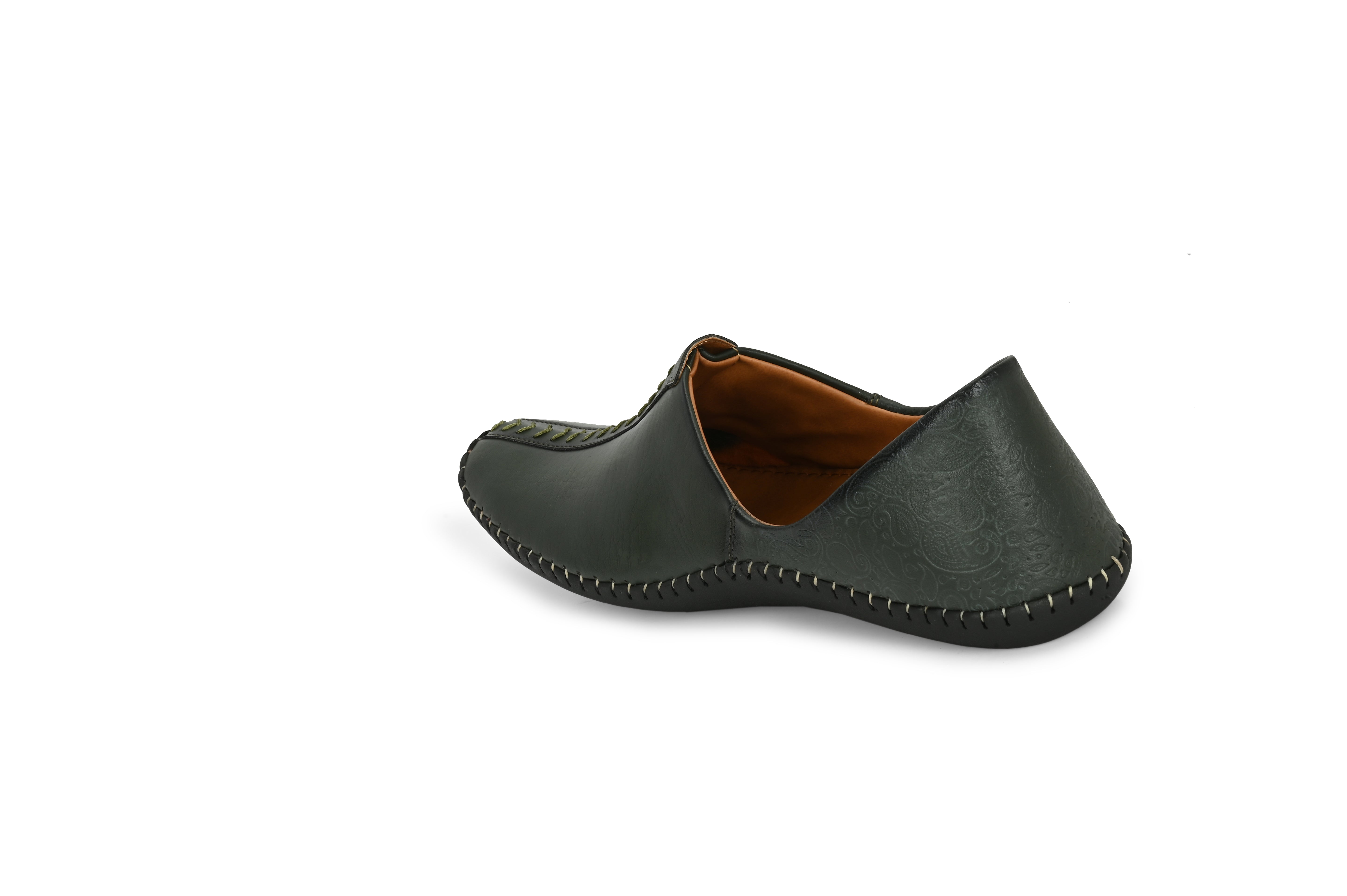 Vellinto ARTIZAN Cool Rajasthani Stitched Design Jutis Mojaris Nagra For Men Casuals For Men