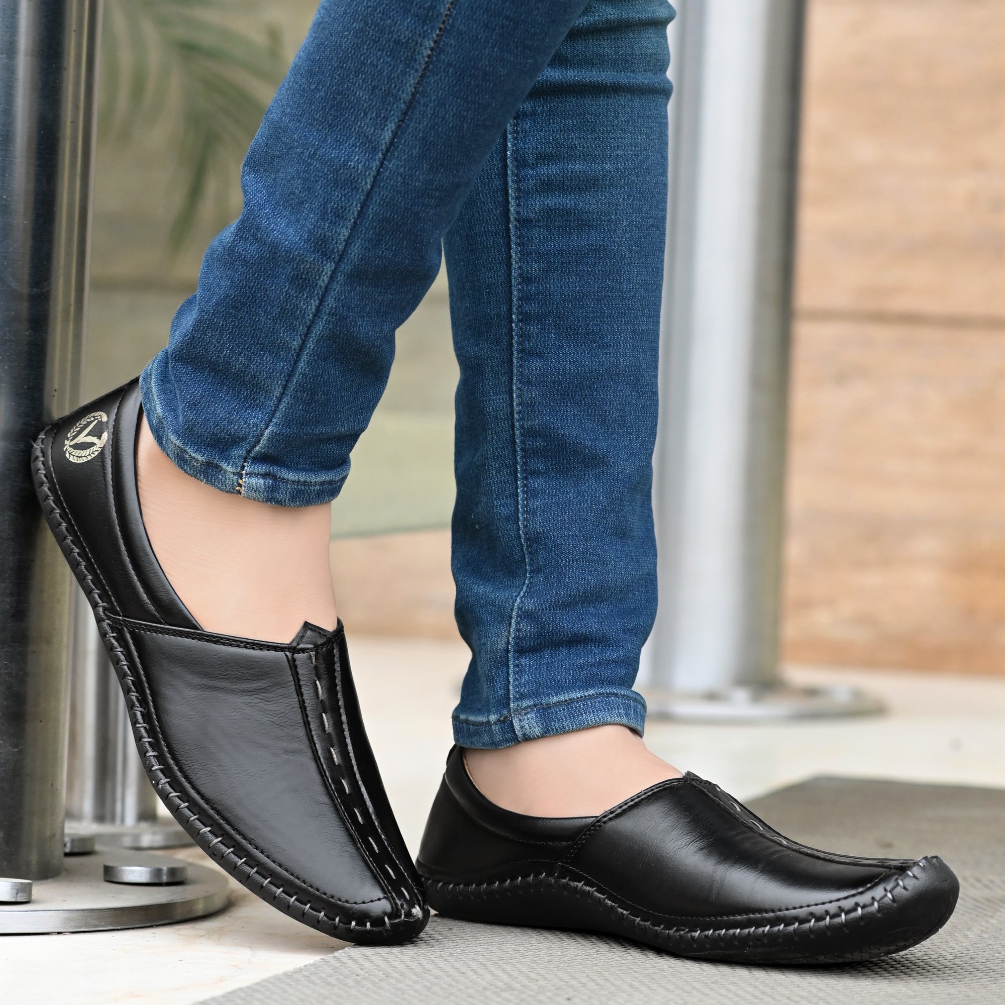 Vellinto Cool Rajasthani Jutis For Men Mojaris For Men Nagra For Men Slip On For Men