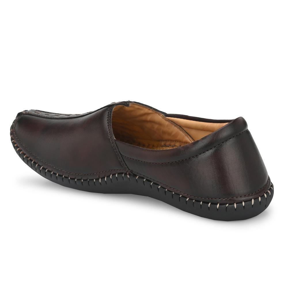 Vellinto VINTAGE Cool Rajasthani Jutis For Men Mojaris For Men Nagra For Men