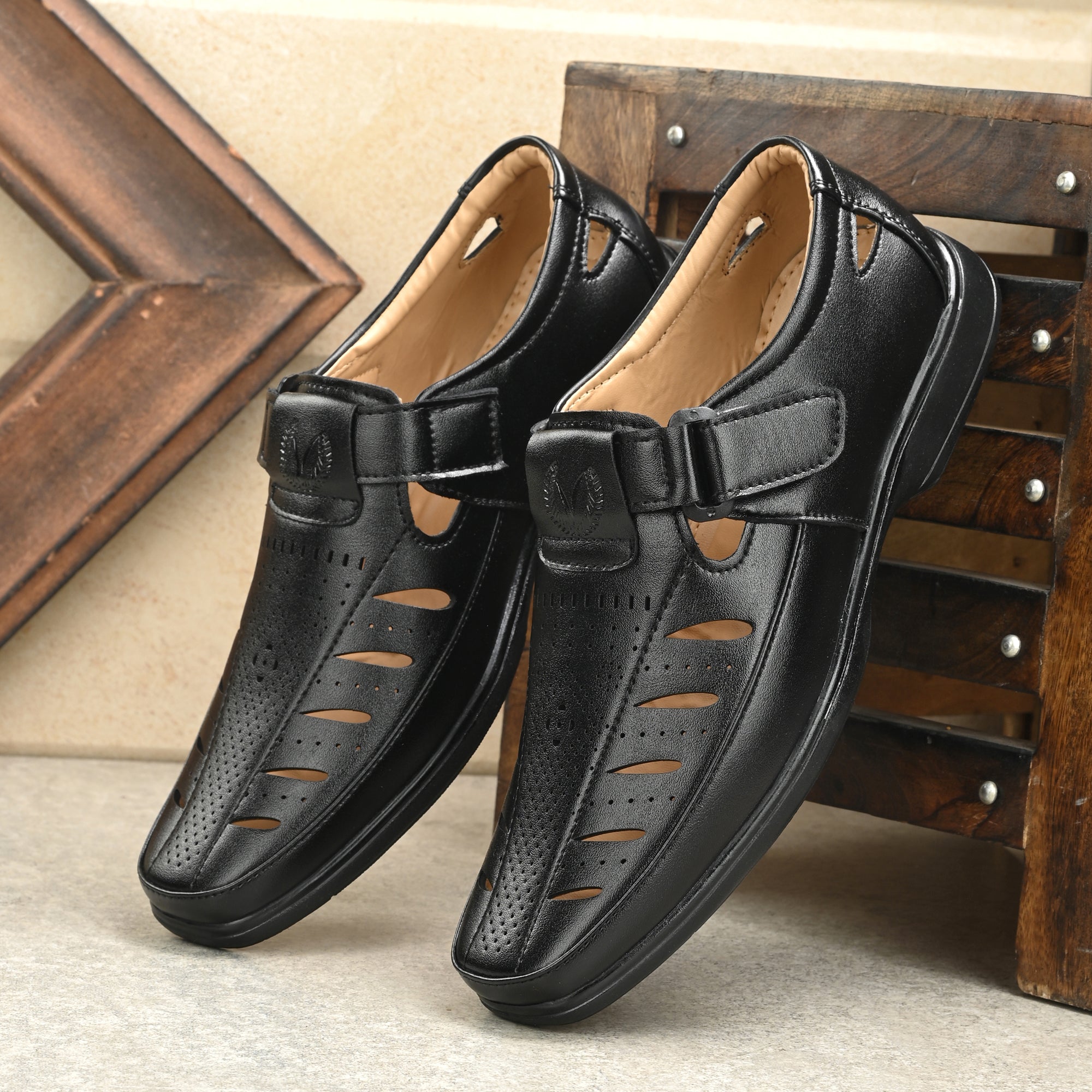 Vellinto BEAT Ethnic Sandals For Men ll Casual Sandals For Men ll Tradition Sandals For Men