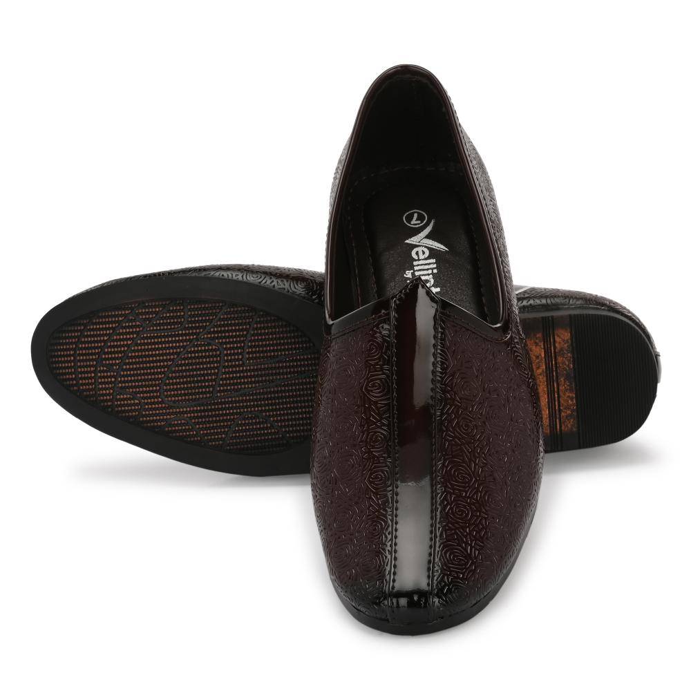 Vellinto MANGROVE Ethnic Juttis for Men