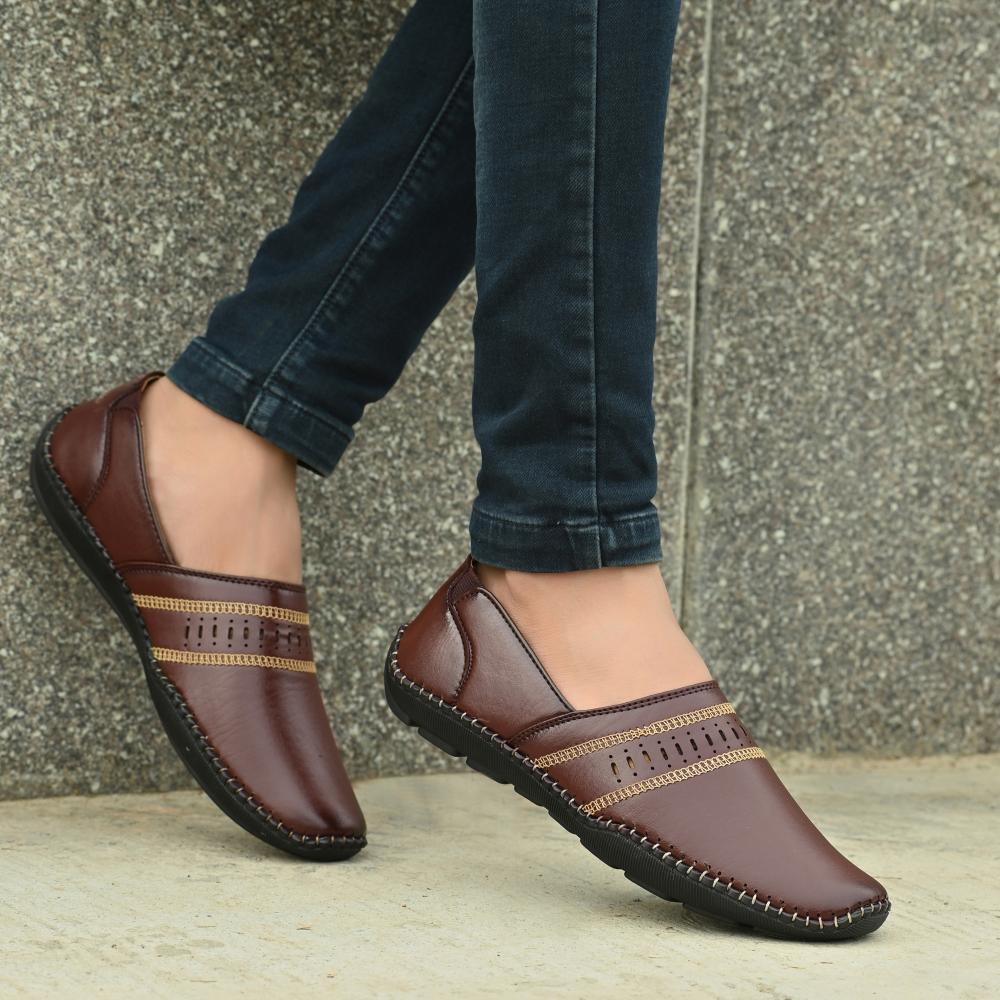 Vellinto RAJPUTANA Rajastani/Punjabi Juttis for Men ll Latest Ethnic Shoes Black