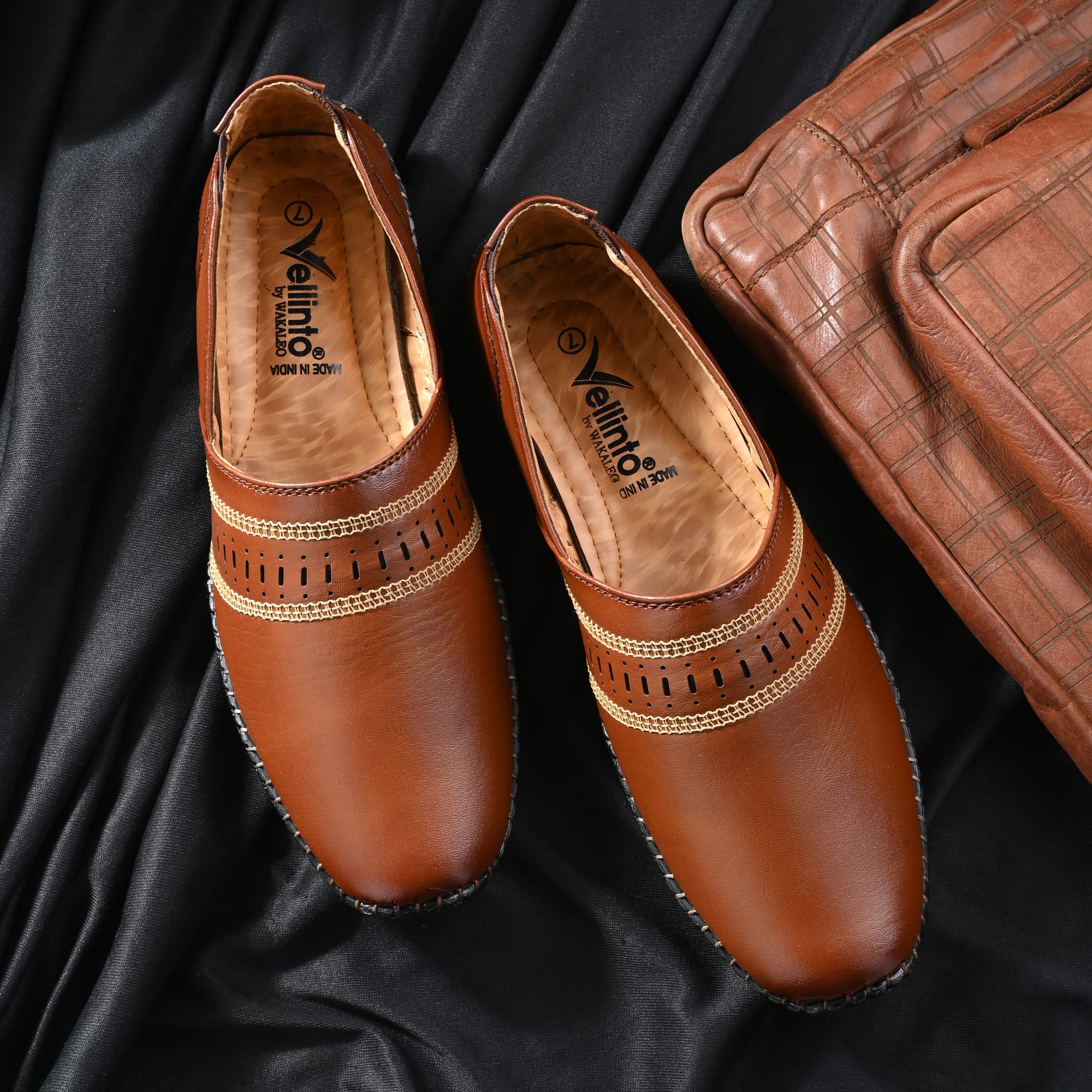 Vellinto APEX Jutis For Men Mojaris For Men Nagra For Men