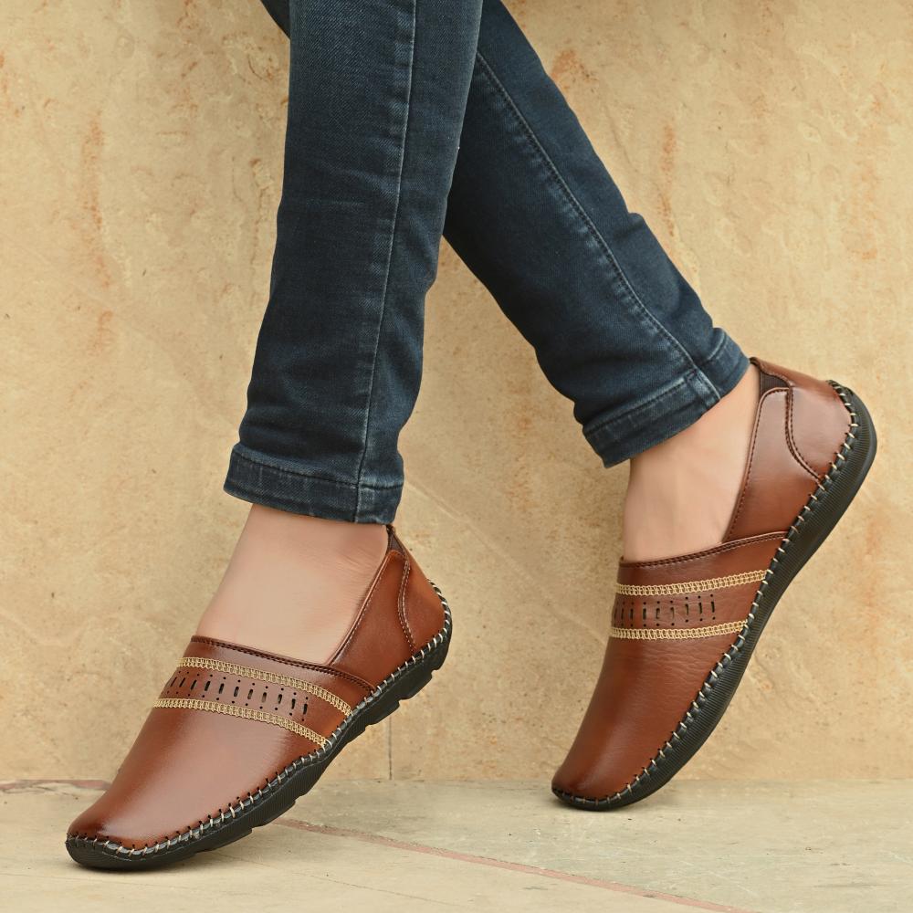 Vellinto RAJPUTANA Rajastani/Punjabi Juttis for Men ll Latest Ethnic Shoes Black